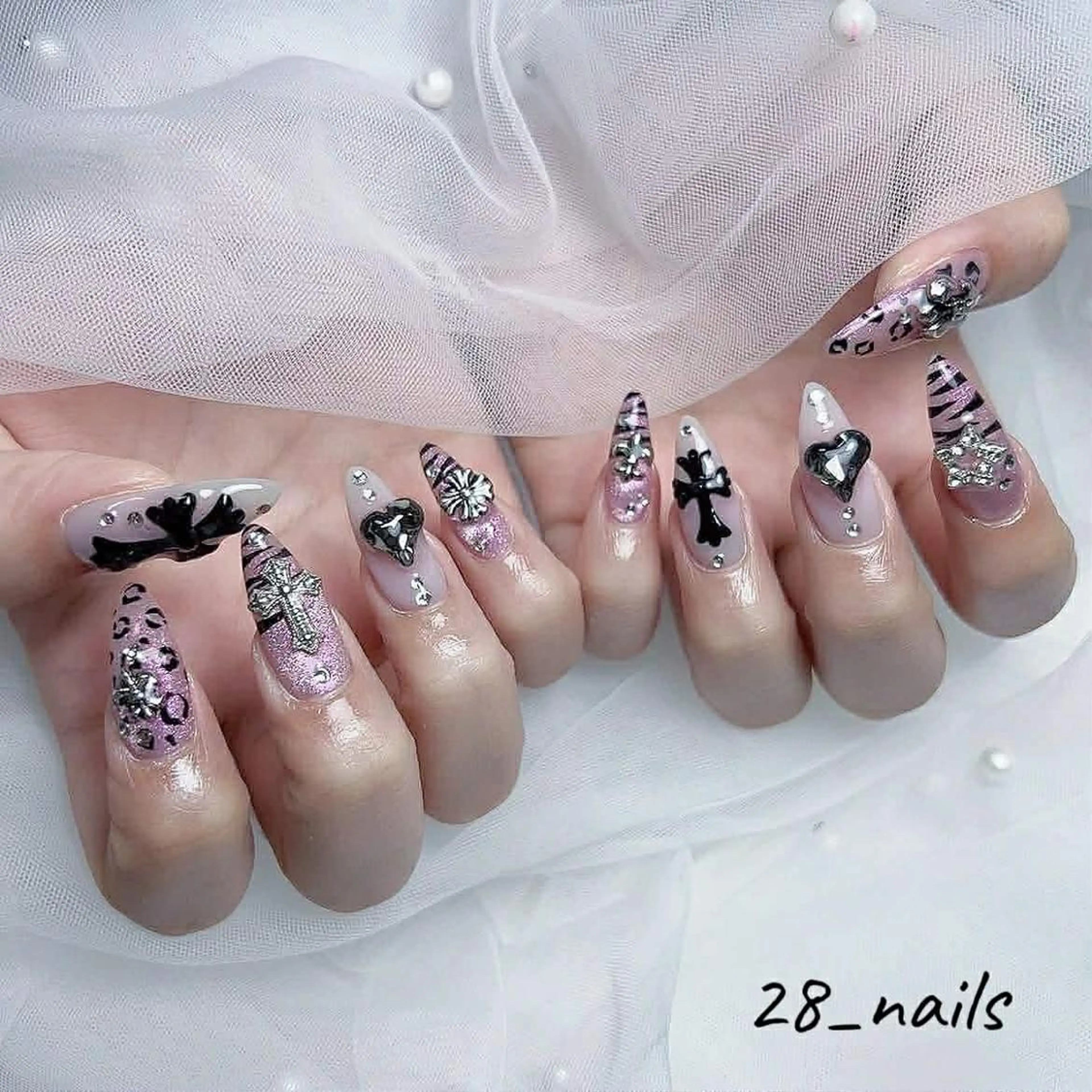 ロング ハンドネイル 28ネイル 宮崎のネイルデザイン