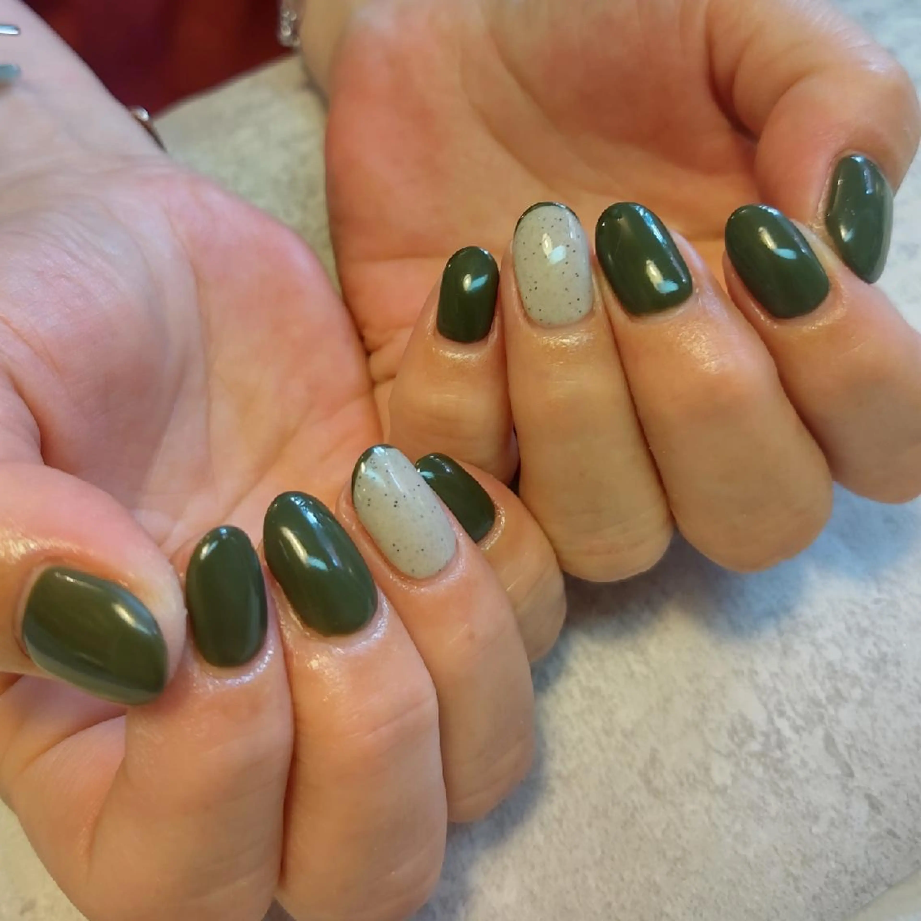 ネイル ジェルネイル ジェヌインネイル 河内のネイルデザイン