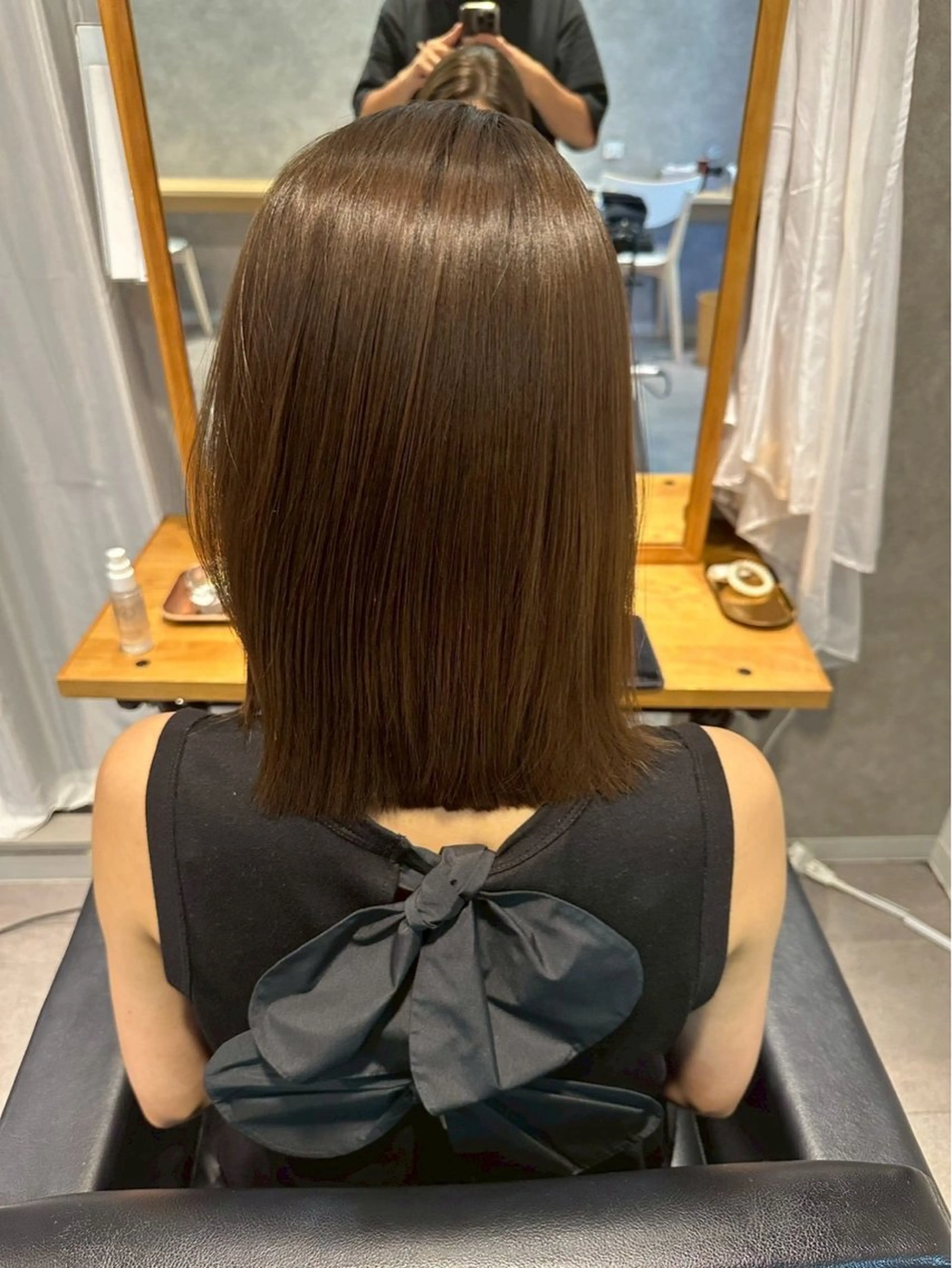 ミディアム 岩岡 つなみのヘアスタイル