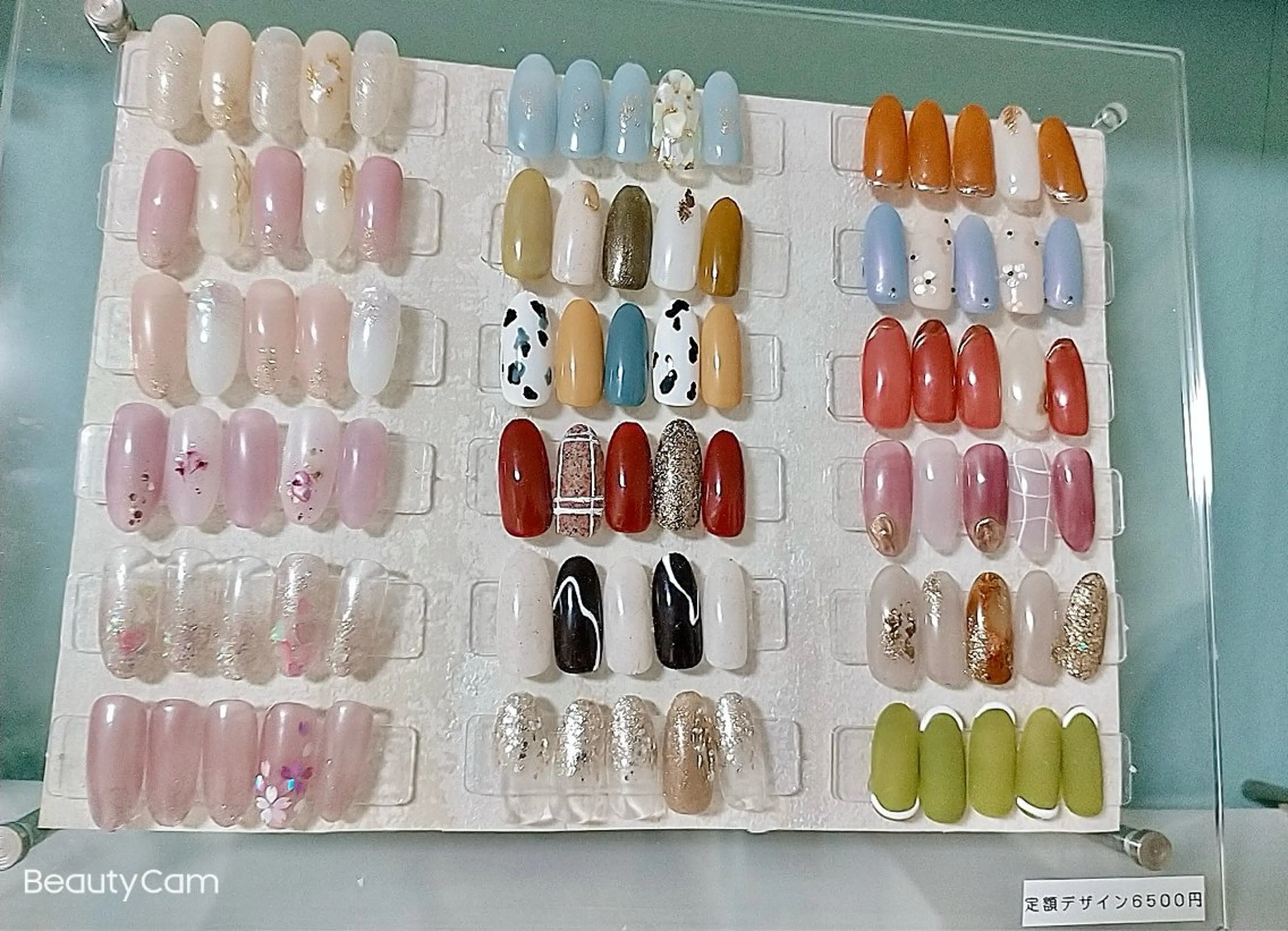 ネイル SYR nail salonのネイルデザイン