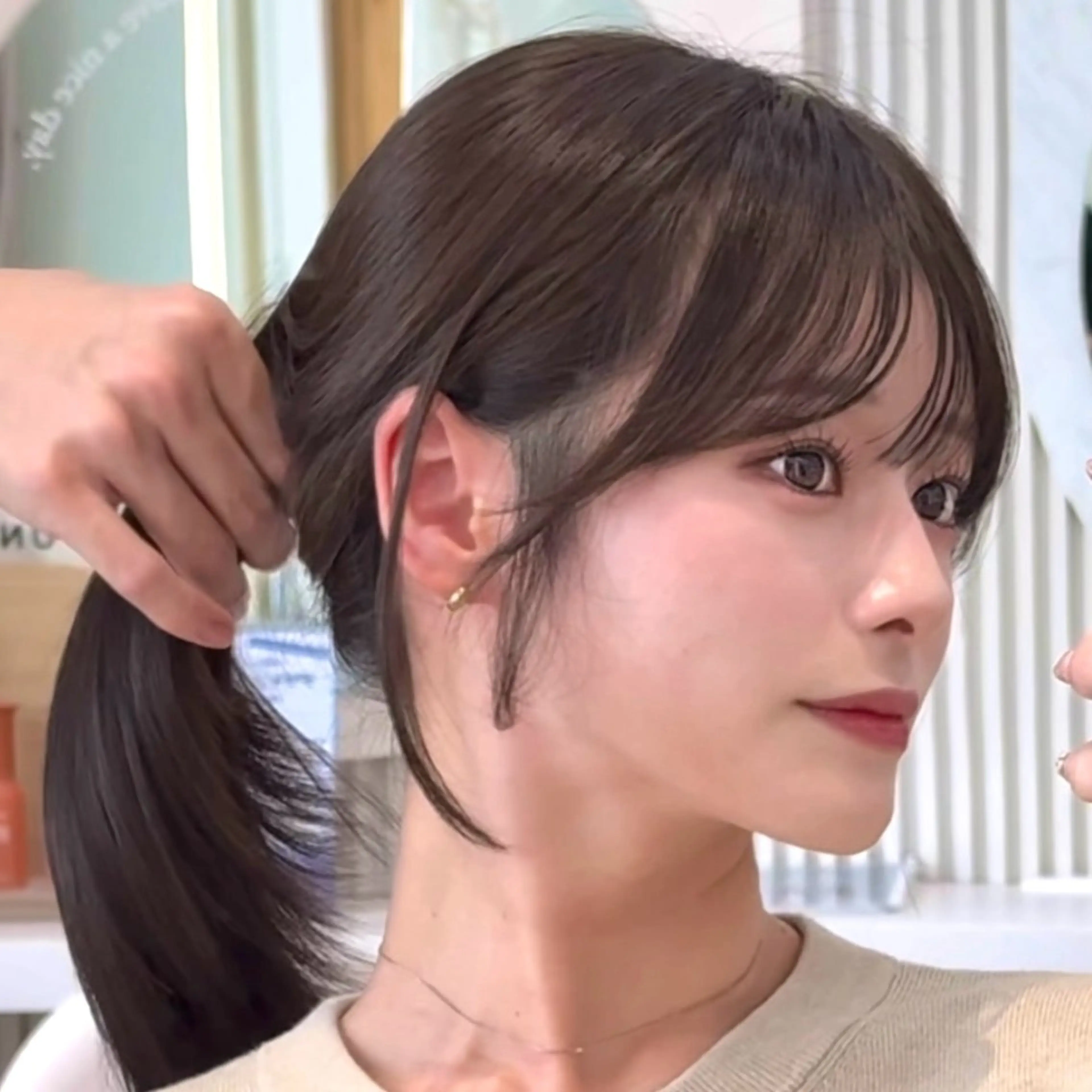 ミディアム カット 似合わせレイヤー/ 透明感カラーのヘアスタイル