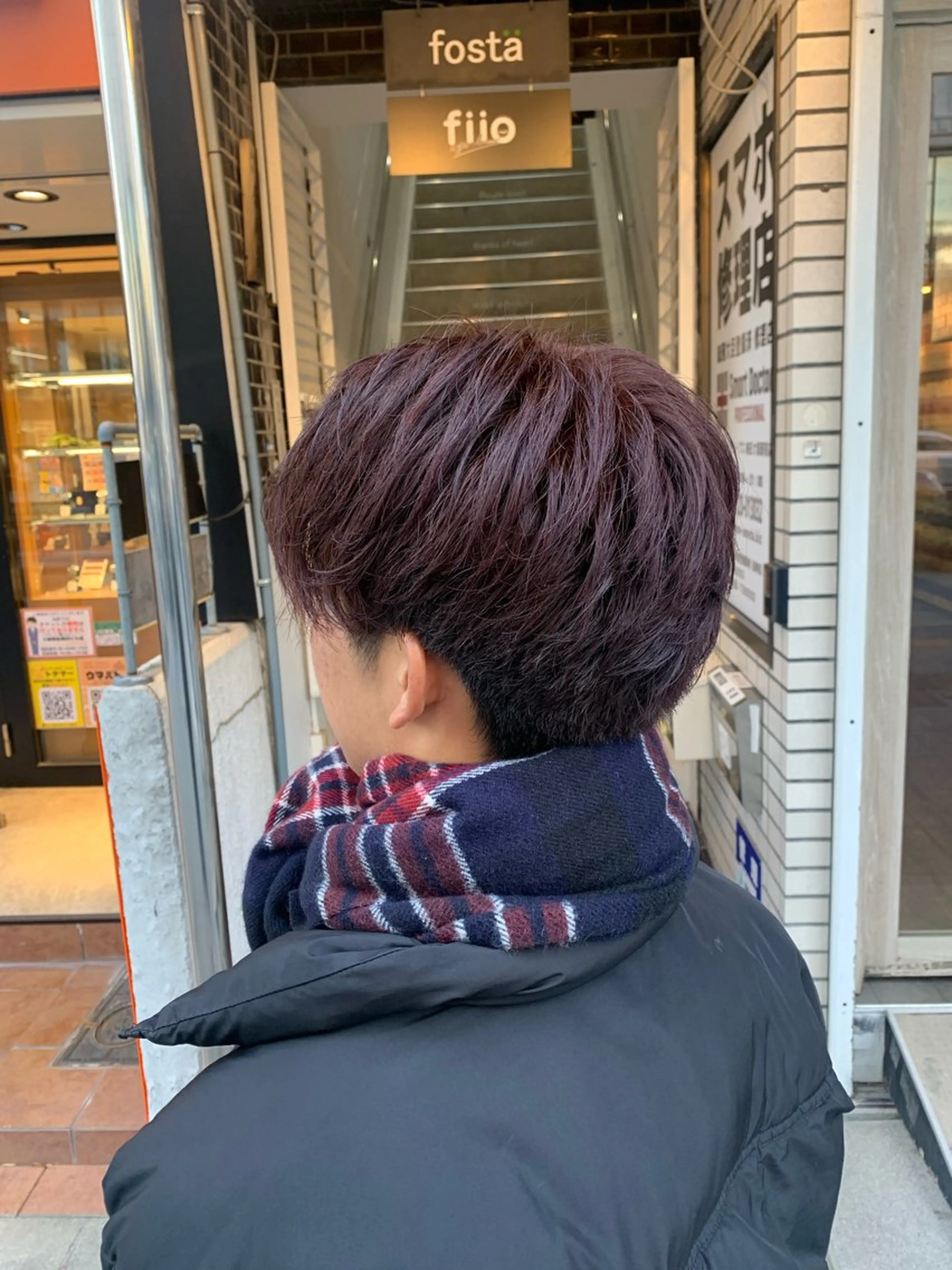 ショート カラー 福村 彩夏のヘアスタイル