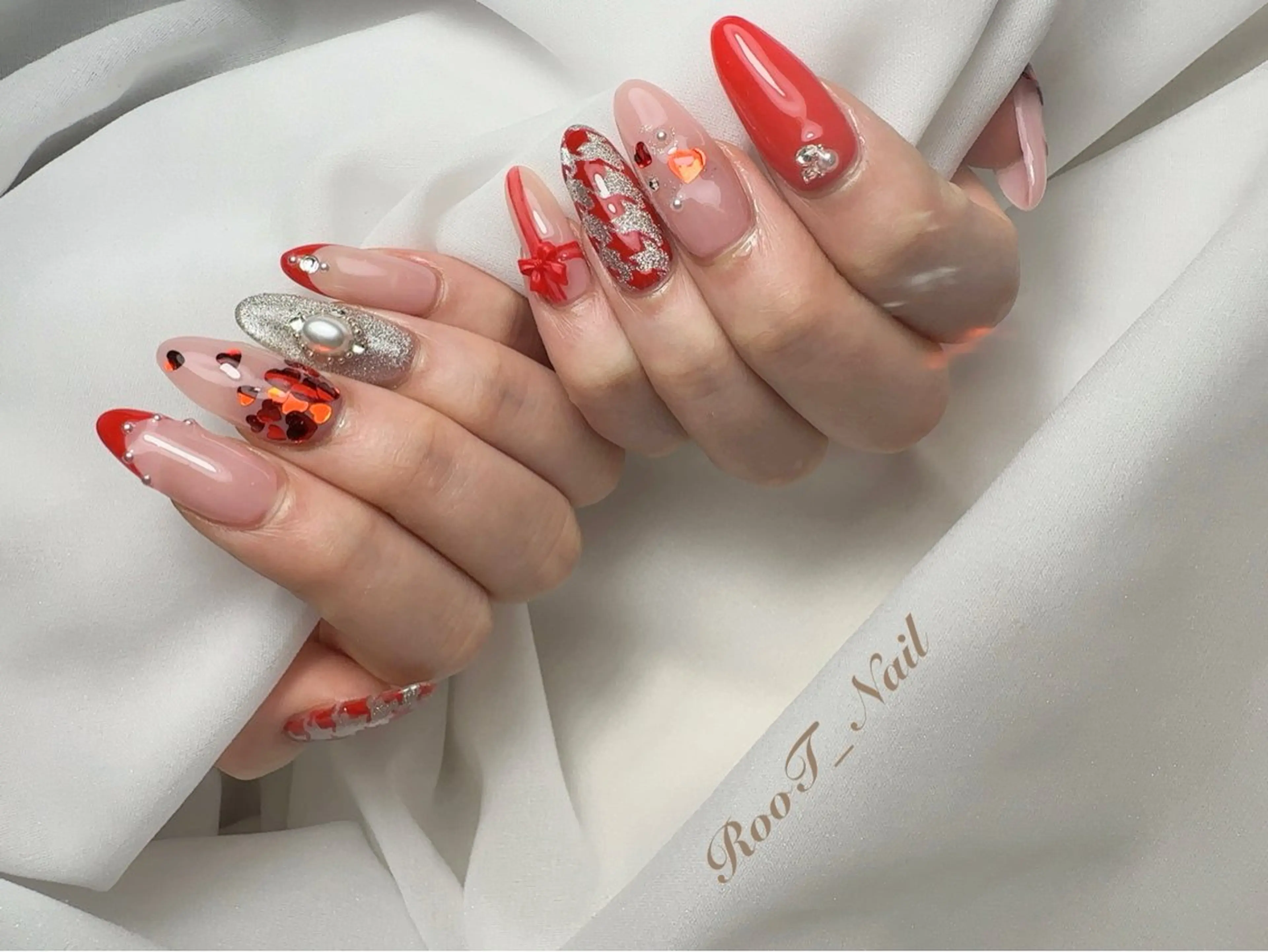 ネイル ハンドネイル RooT Nailのネイルデザイン