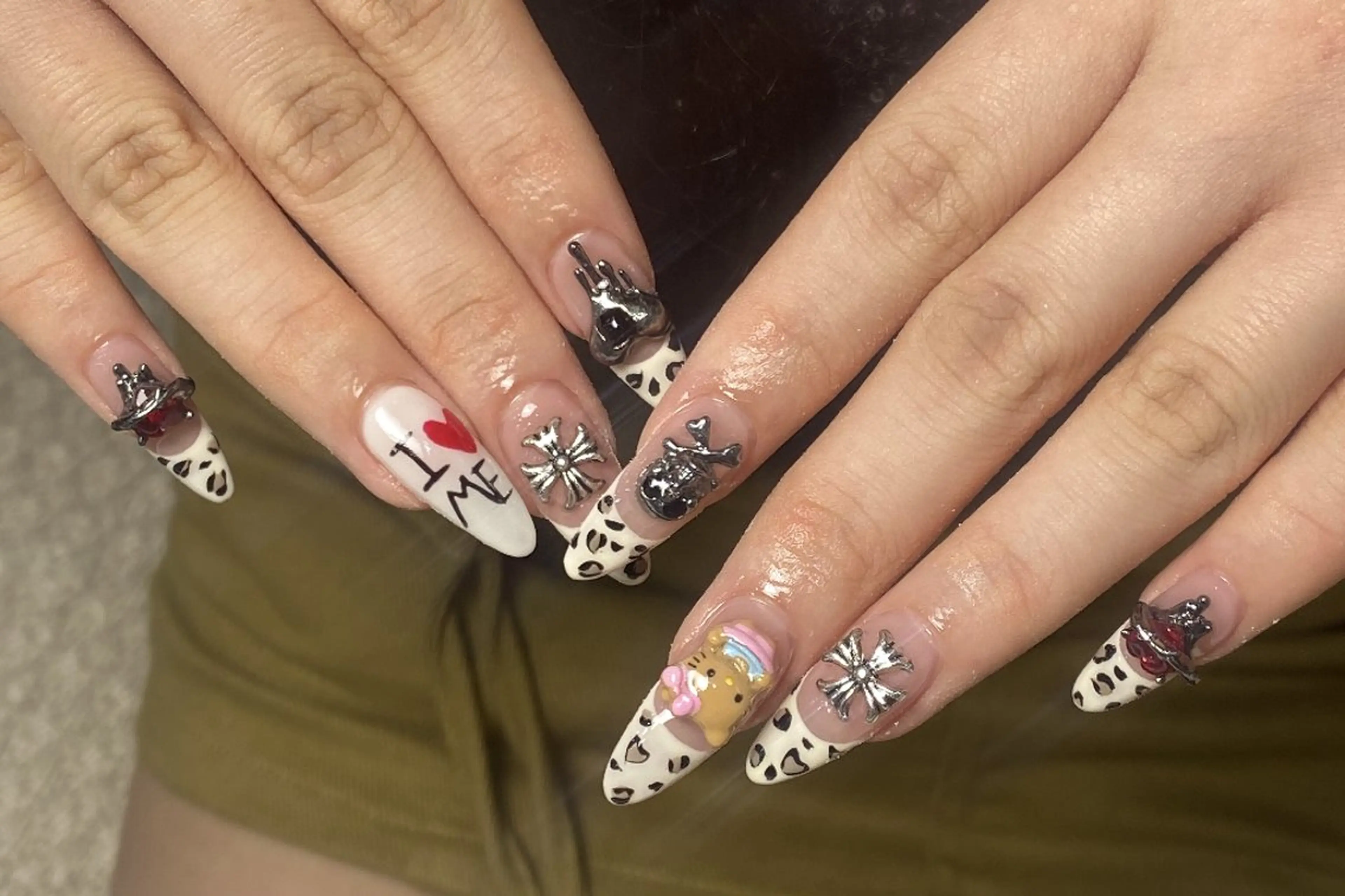 ネイル ハンドネイル UM Nail Salonのネイルデザイン