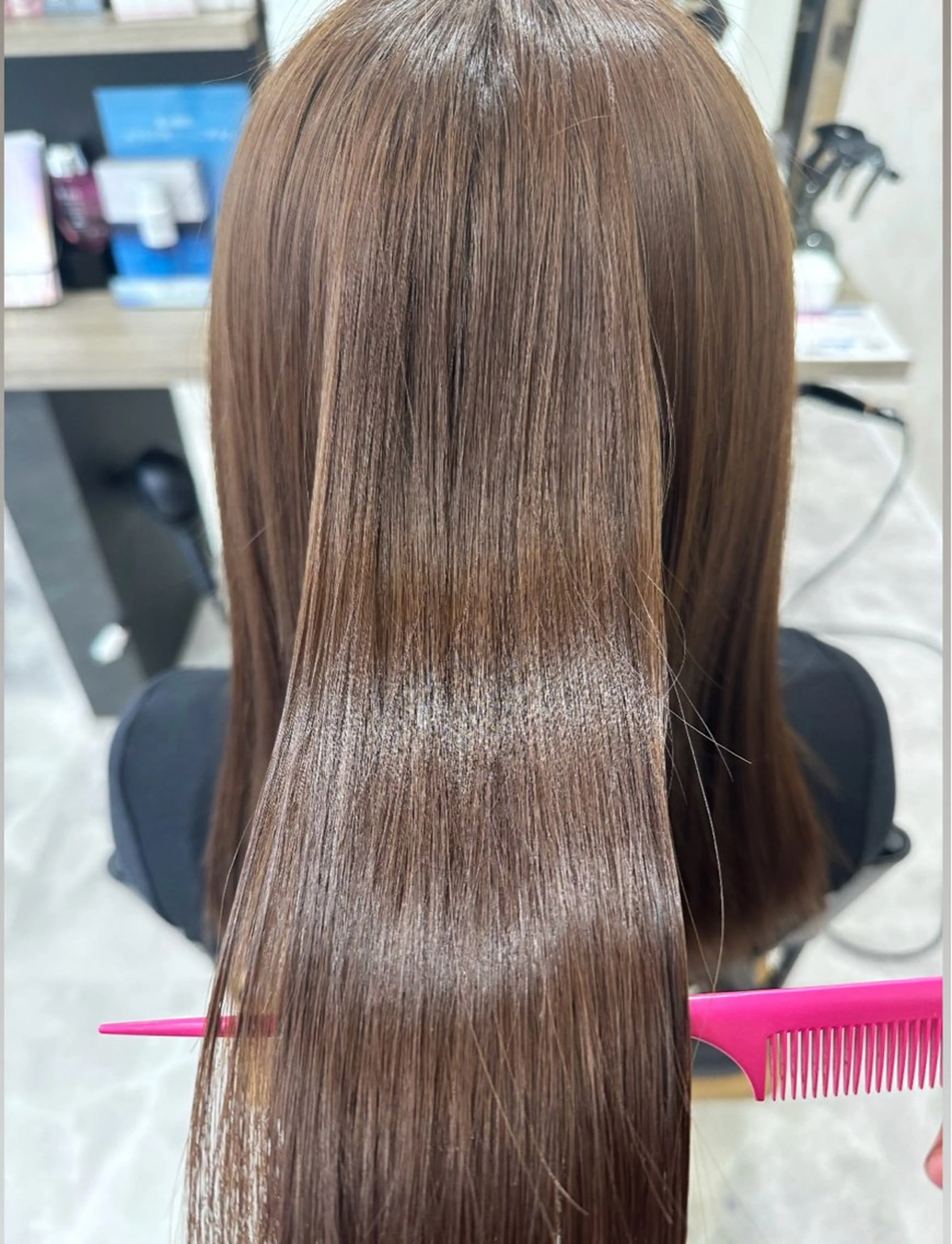 ロング カラー ヘアカラー トリートメント 𝑴𝒐𝒓𝒊 /髪質改善/艶髪🖤のヘアスタイル