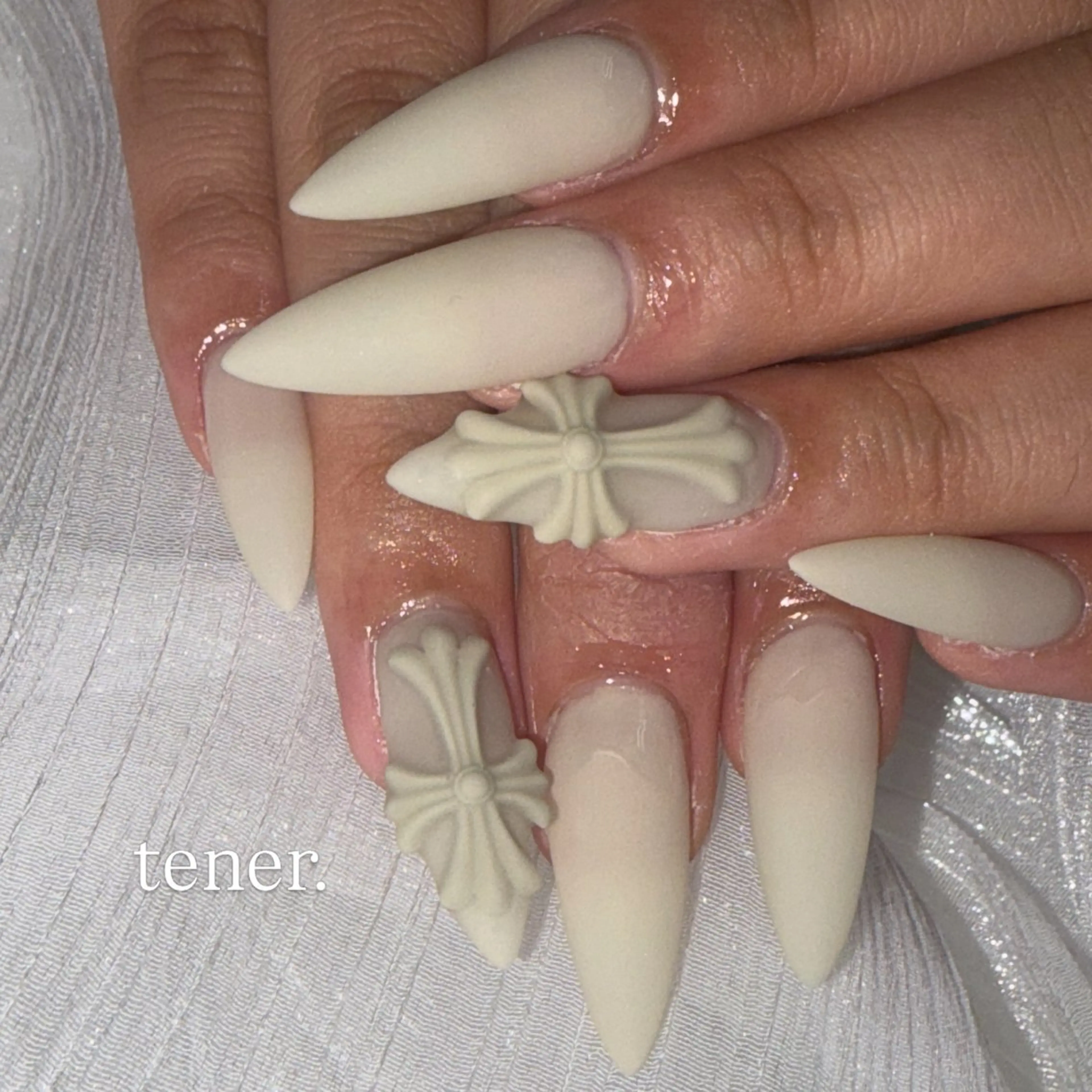 ネイル マットネイル ハンドネイル tener 🩷yua🩷のネイルデザイン