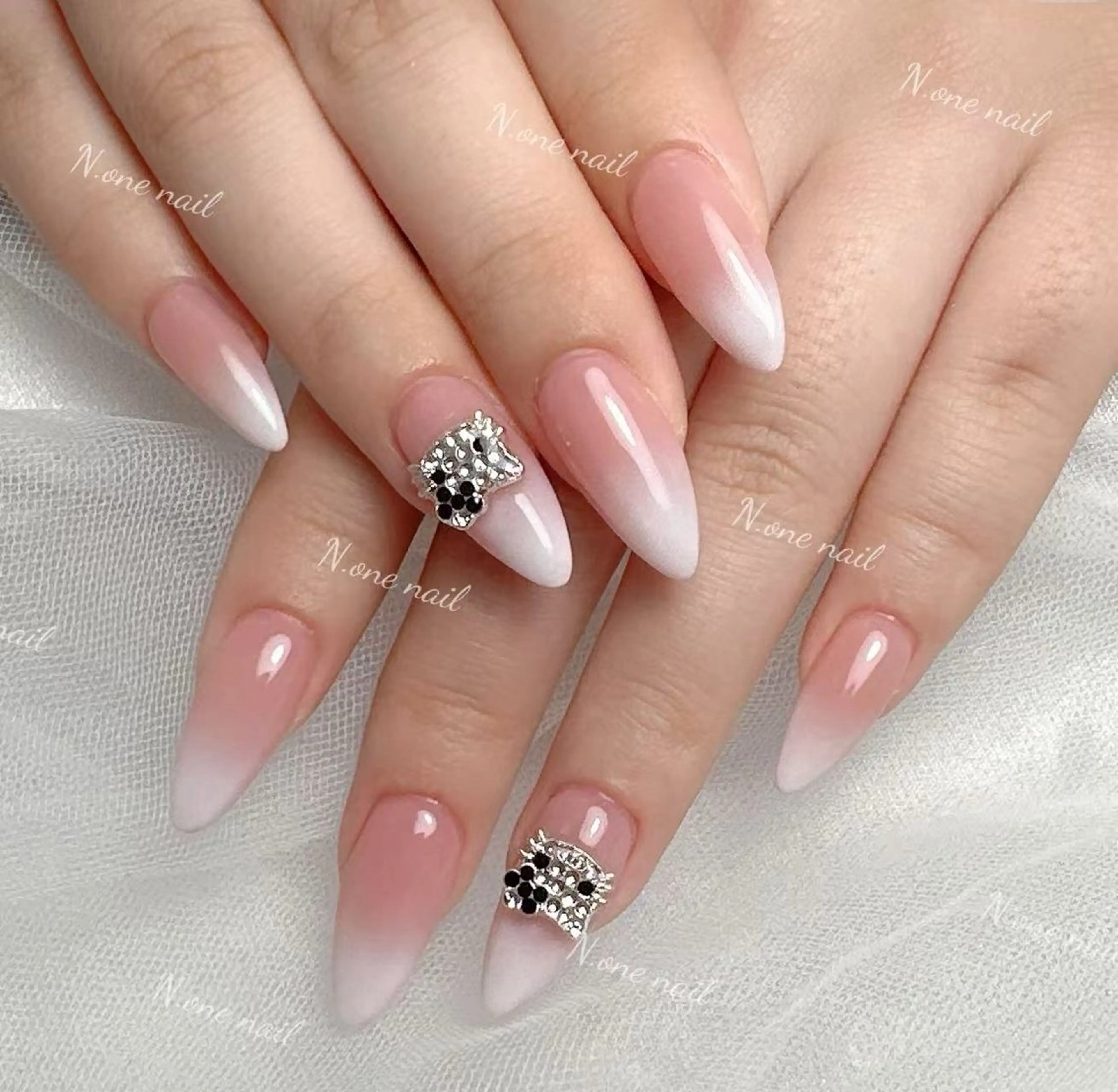 ネイル N.one 🎀ユイ🎀のネイルデザイン