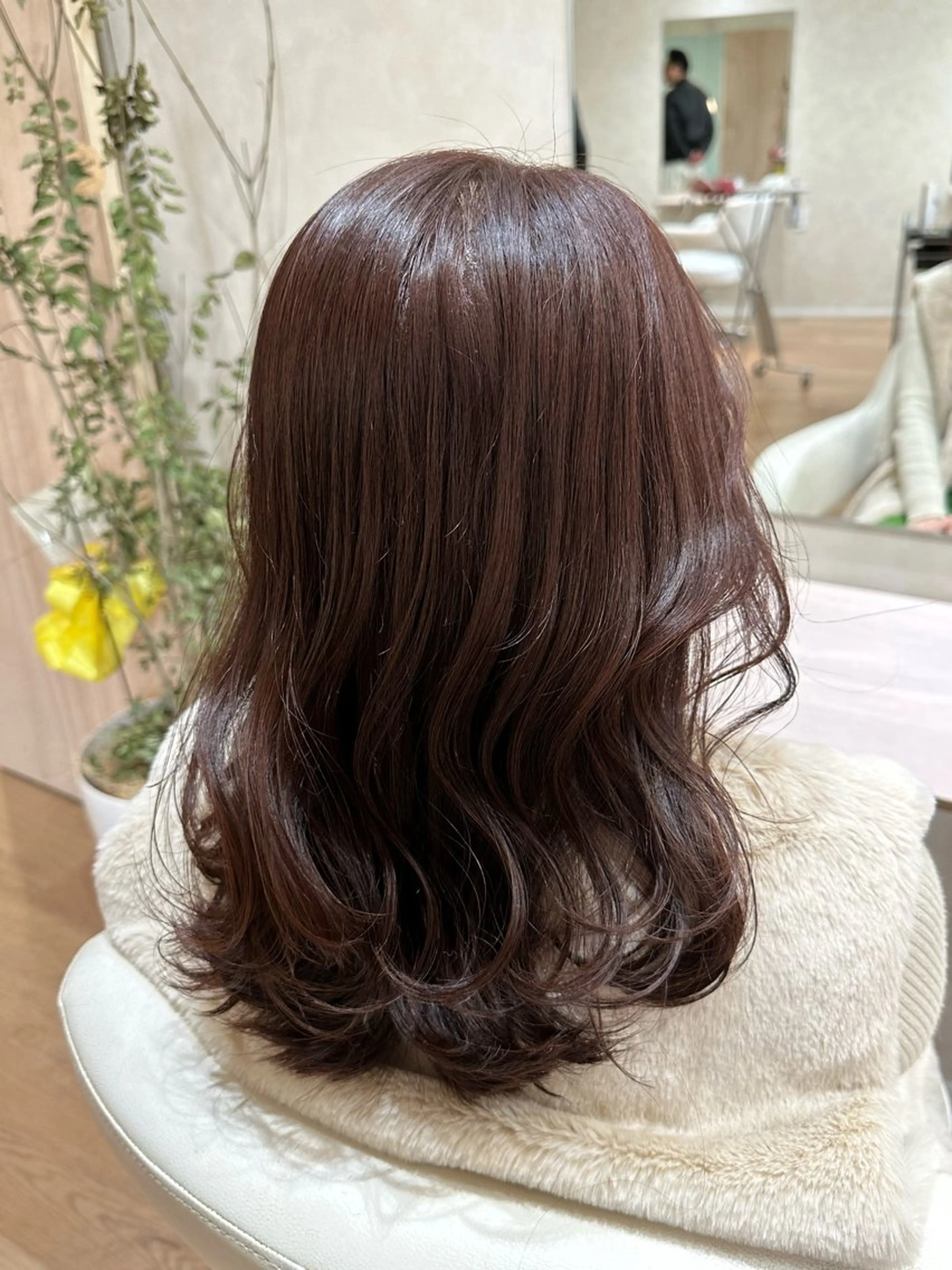 ミディアム カット ヘアカラー 巻ける髪質改善🫧ハ イライト/永田汰伊智のヘアスタイル