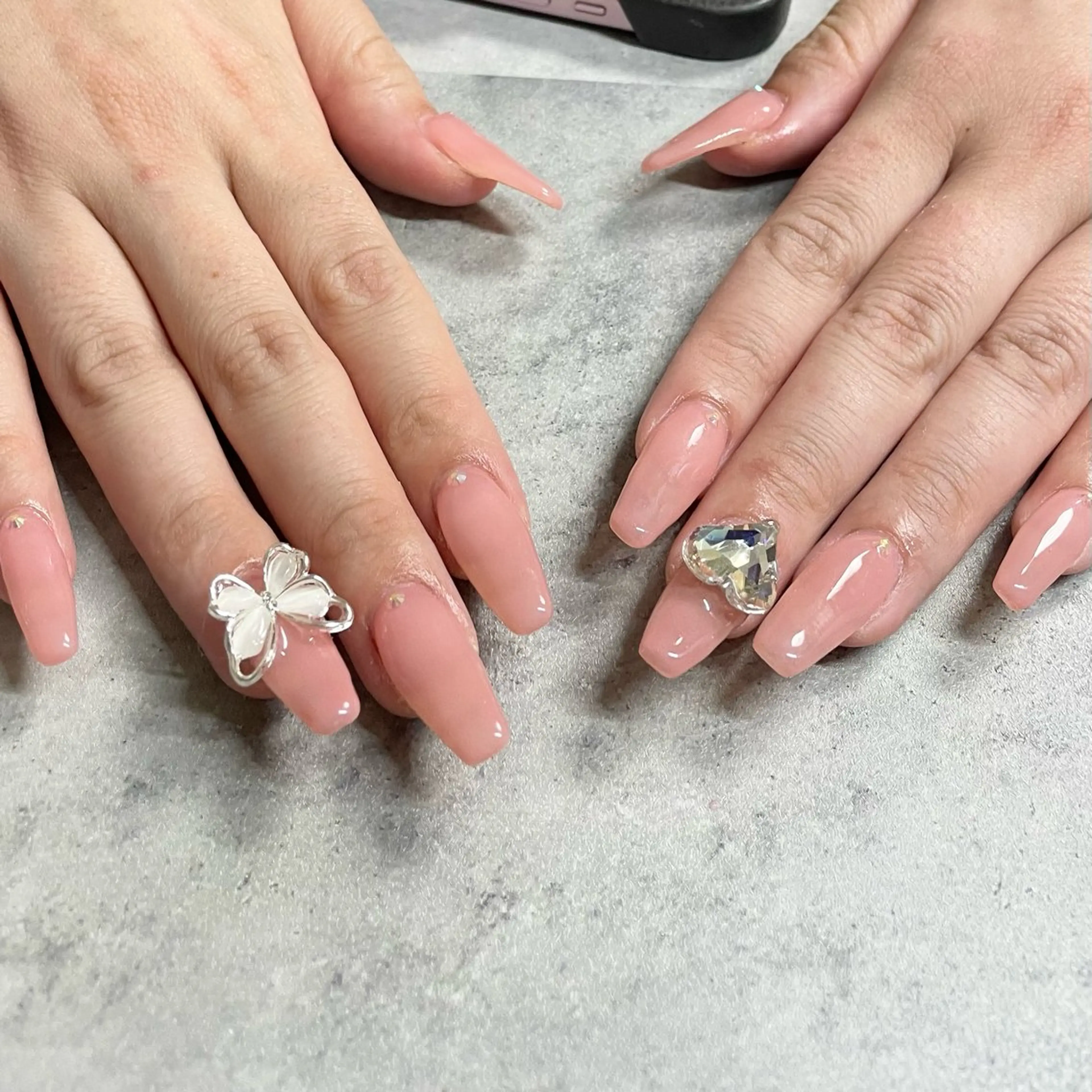 ネイル ハート FELICE ﾌｪﾘｰﾁｪのネイルデザイン