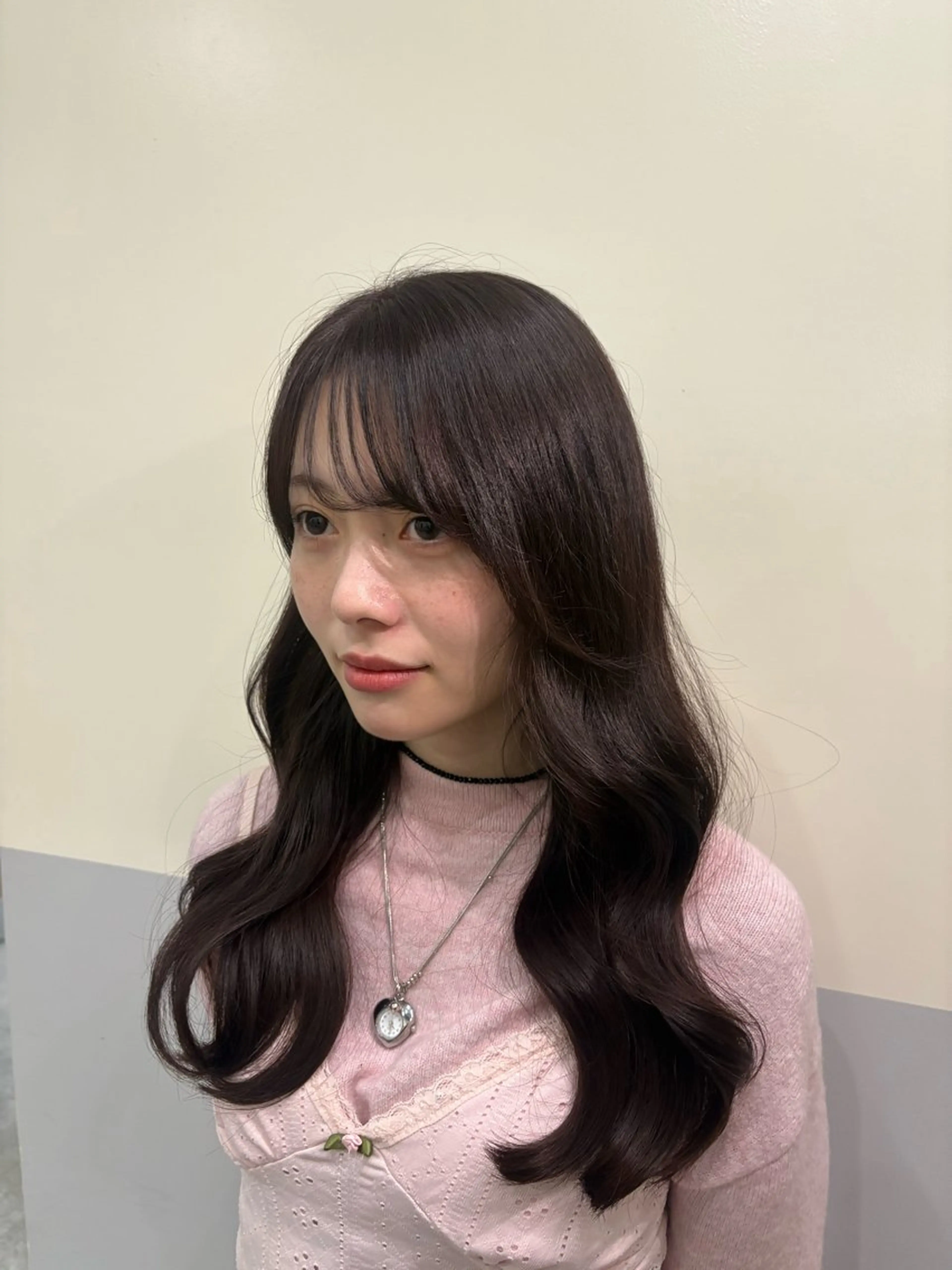 セミロング ヘアカラー 鈴木 美由華／透明感カラーのヘアスタイル