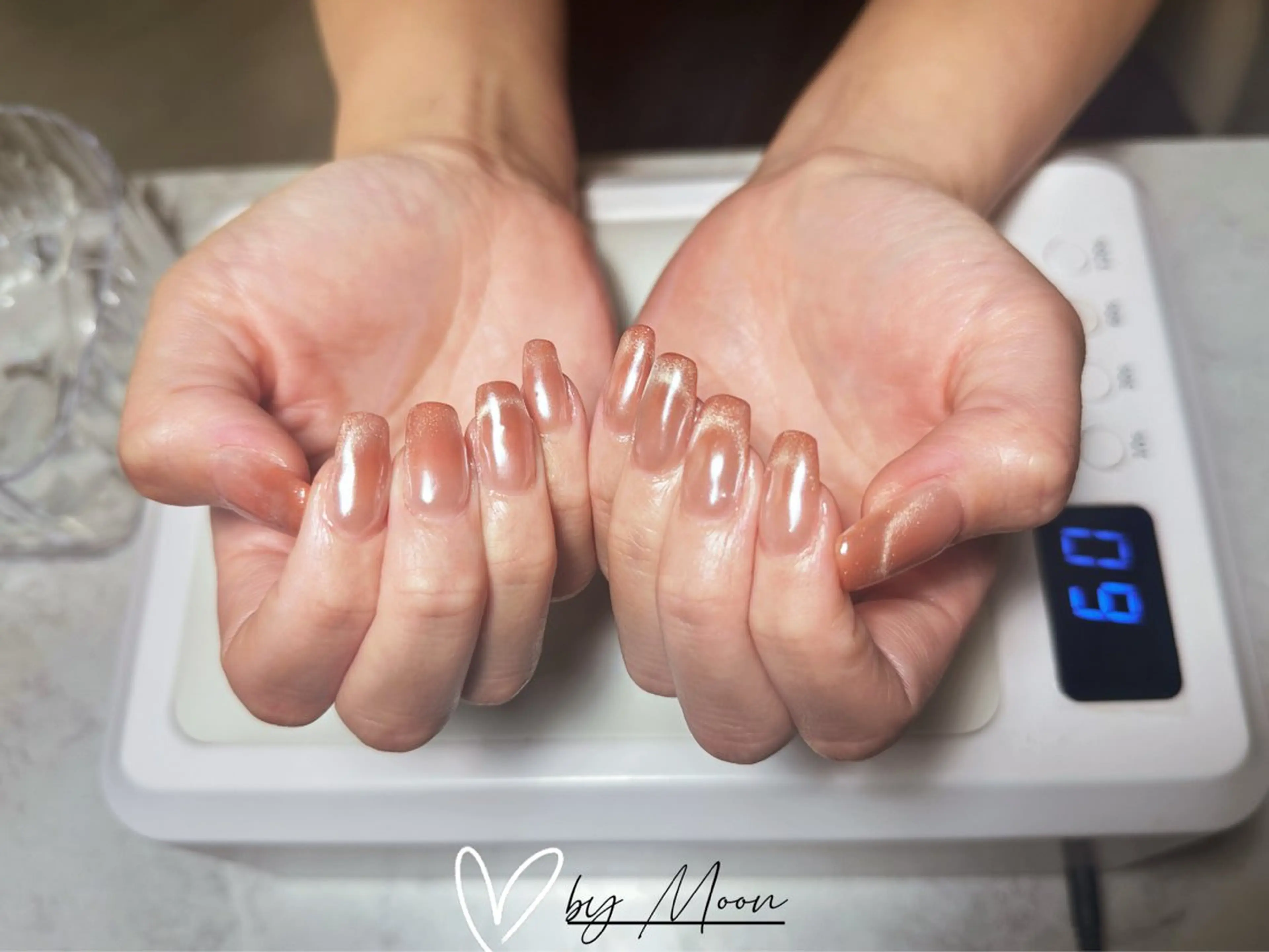 ネイル Moon Nailsのネイルデザイン