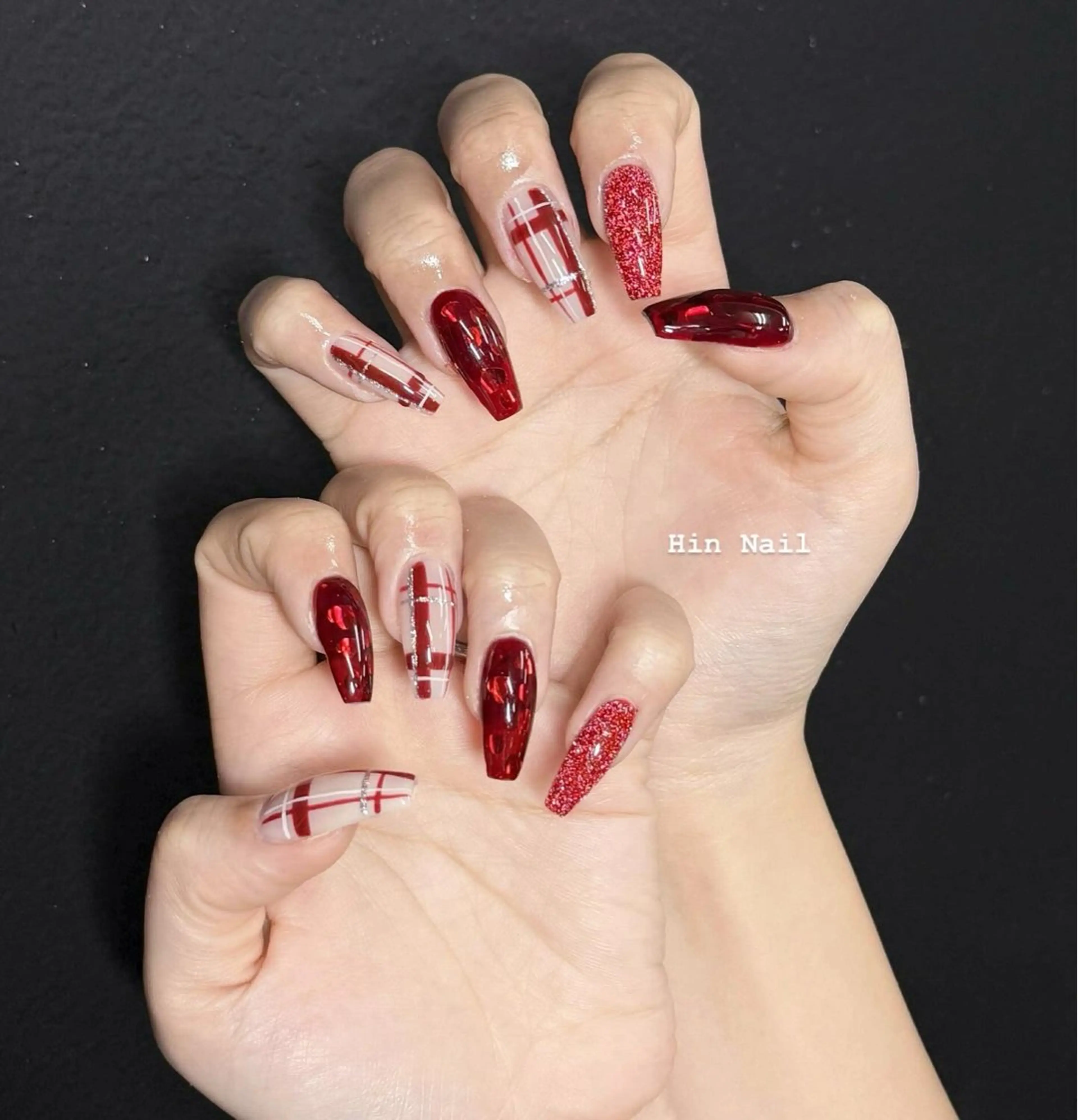 ネイル ハンドネイル HIN NAILのネイルデザイン