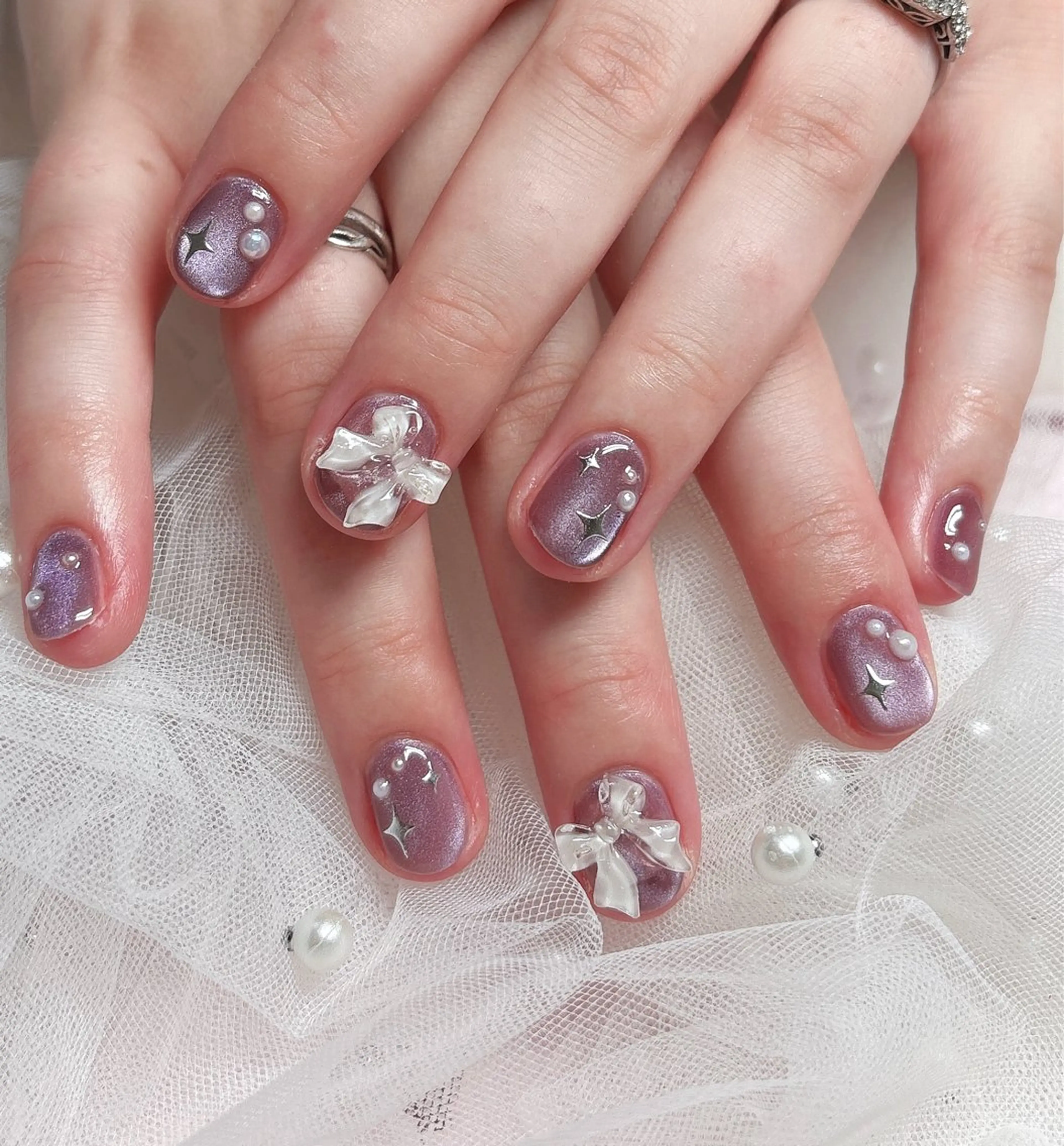 ネイル 銀河屋 の猫のネイルデザイン