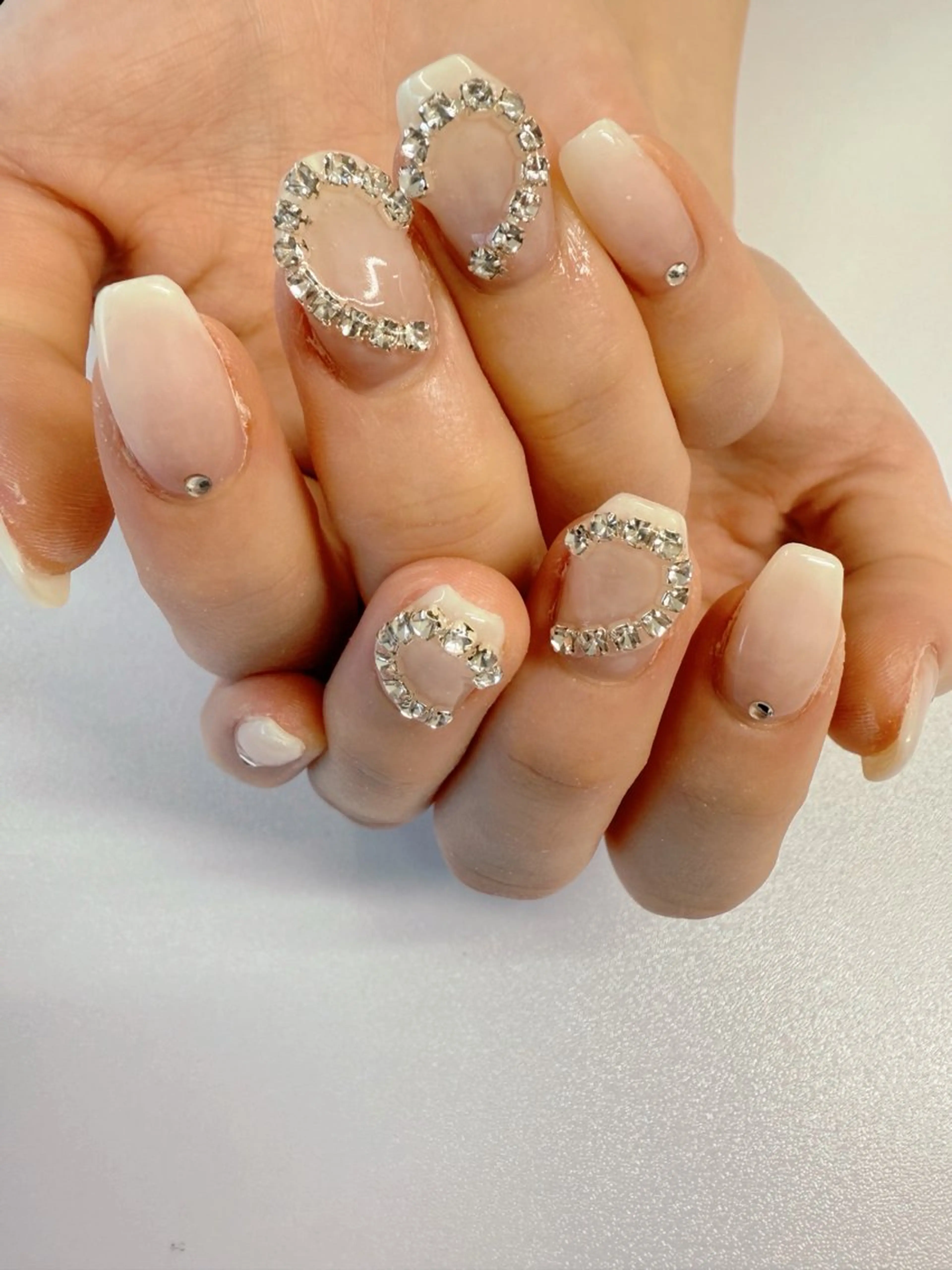 ネイル 長さ出し フットネイル フレンチネイル ジェルネイル ガラスフレンチ ハンドネイル Lien（リアン） 銀座駅6分のネイルデザイン