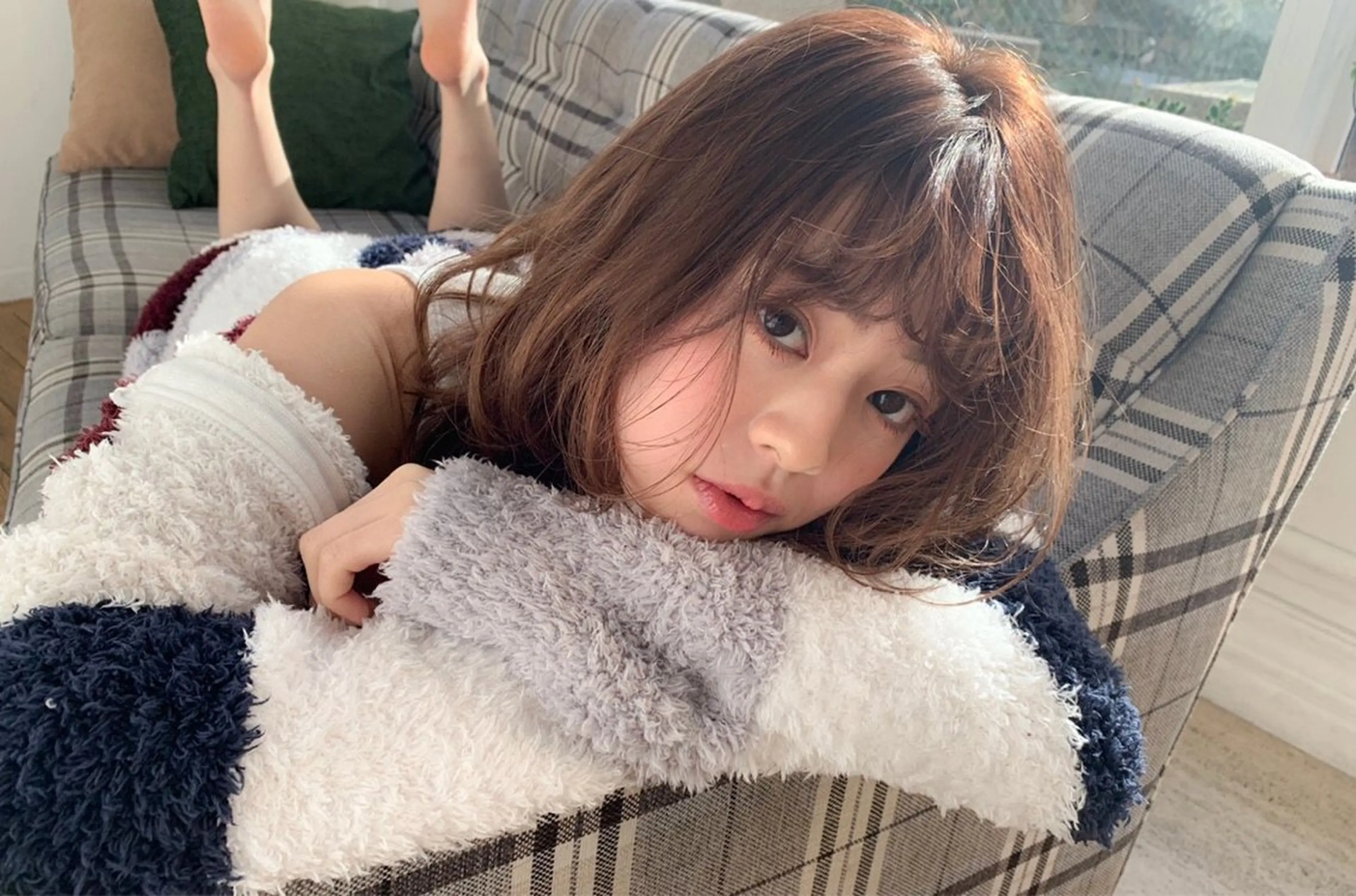 ミディアム カラー パーマ ヘアアレンジ ベージュカラー 透明感カラー カット ヘアカラー トリートメント 髪質改善/韓国風 レイヤー/田村祐樹のヘアスタイル