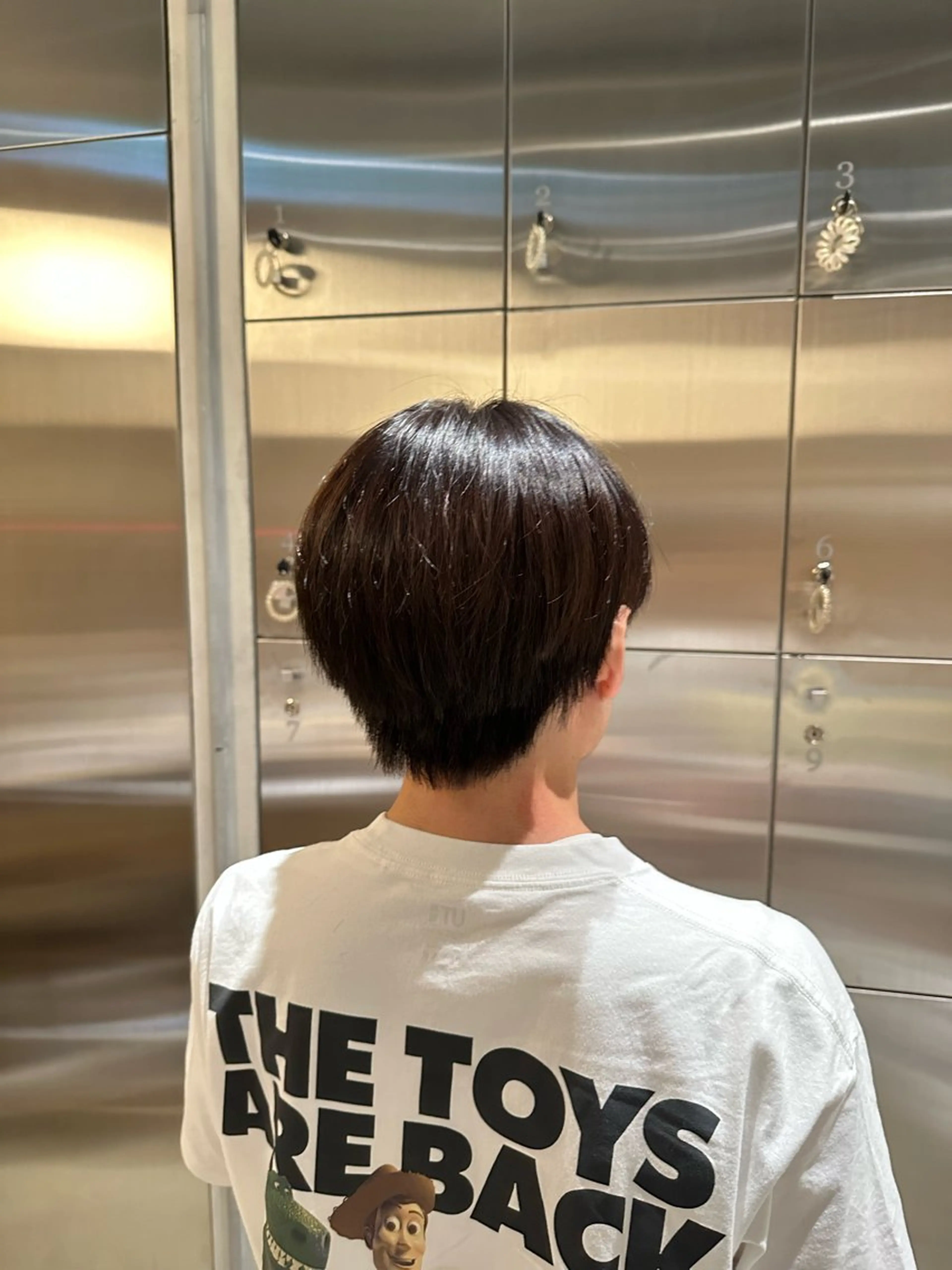 水曜10:00~のみメンズカットの写真