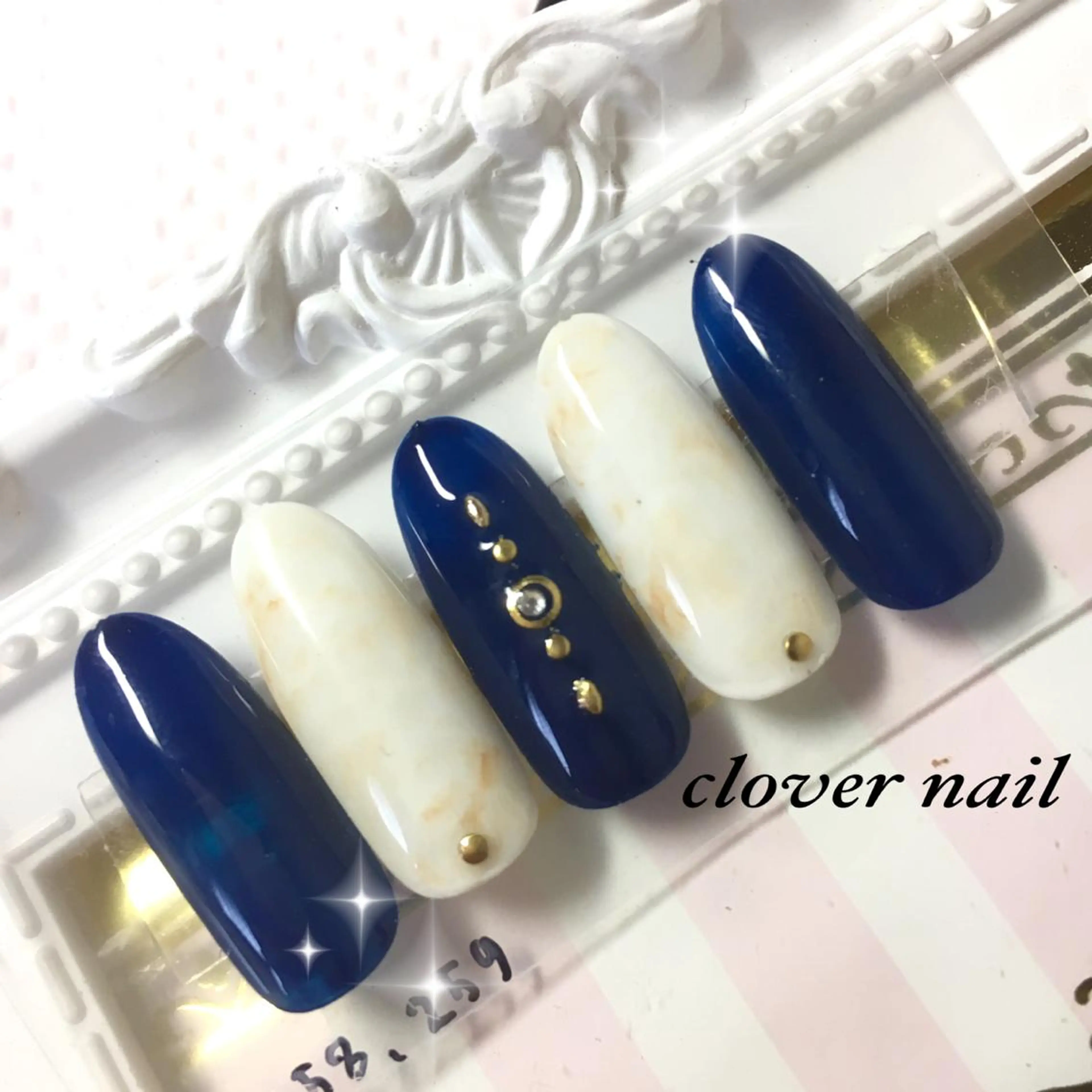 ネイル clover nailのネイルデザイン