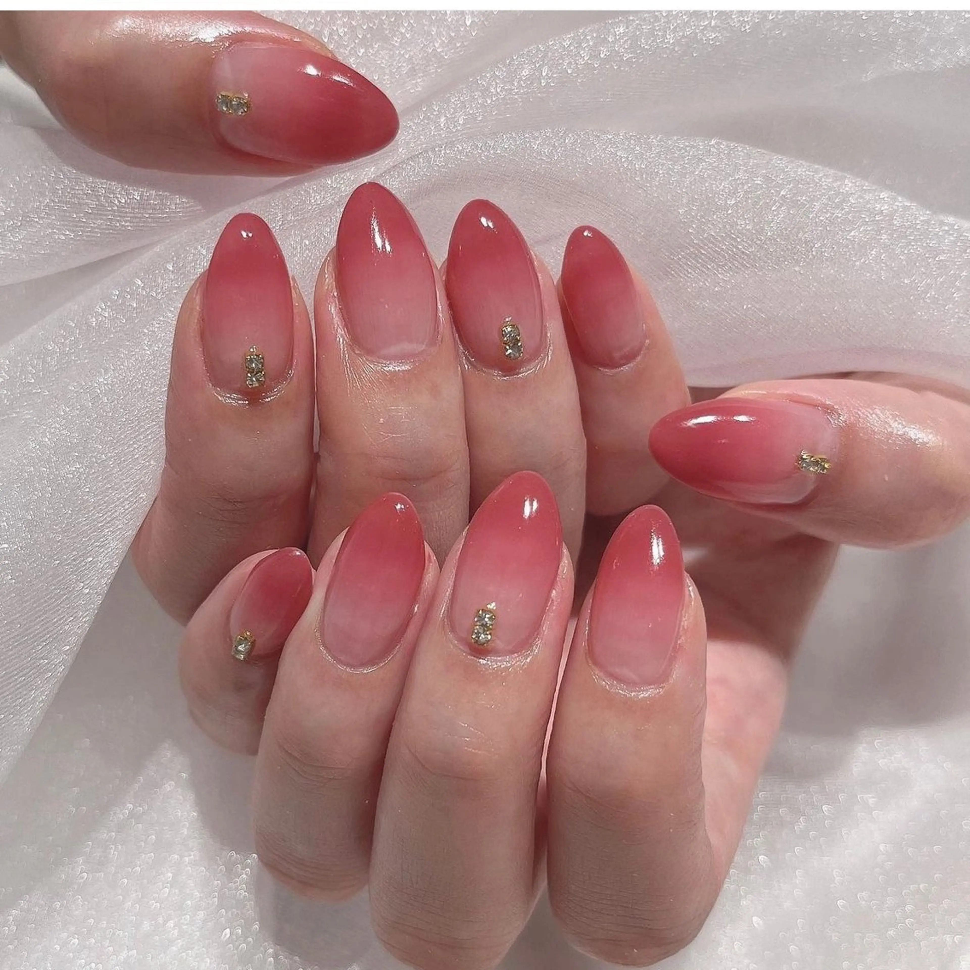 ネイル Miouミオン ネイルサロンのネイルデザイン