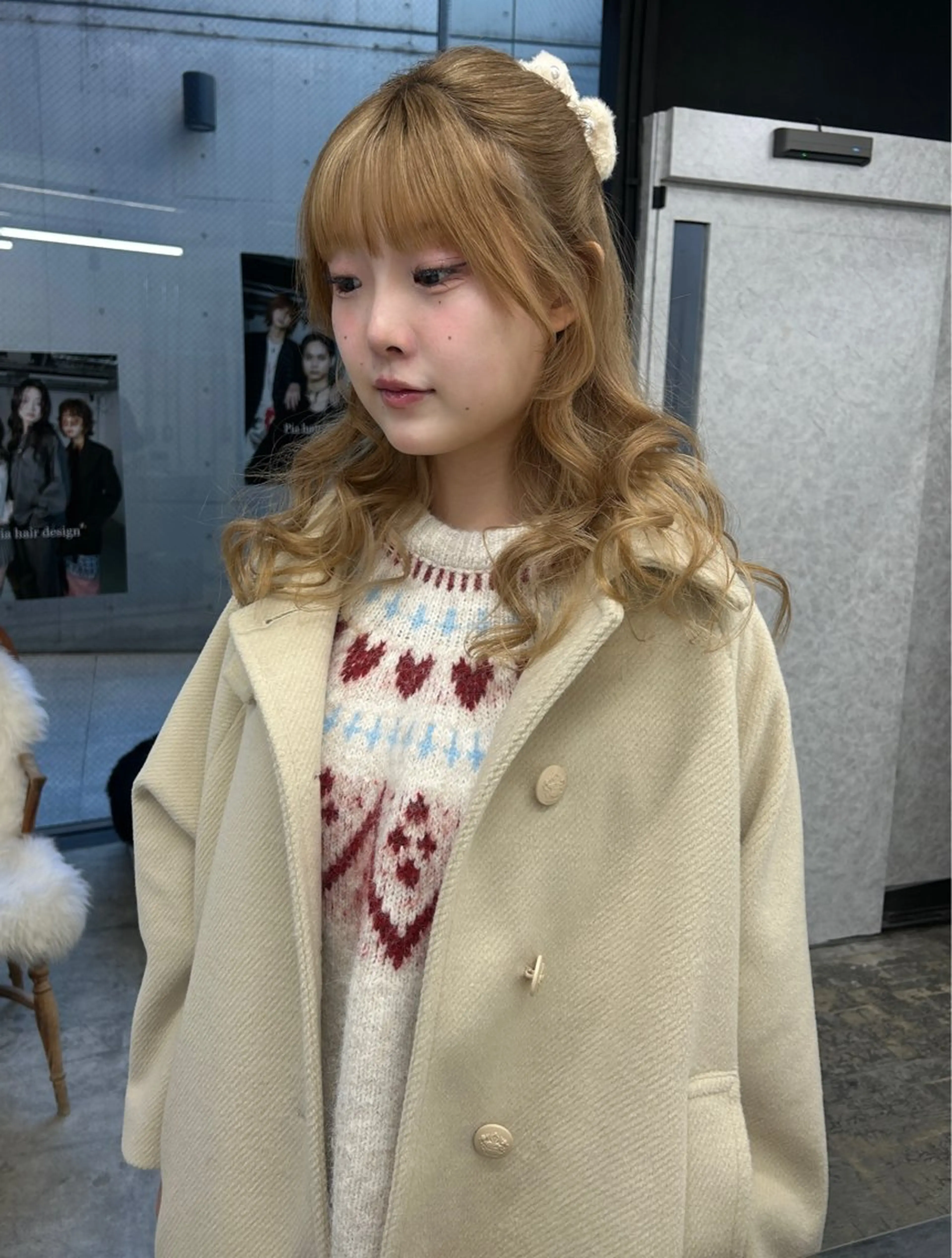 ロング ヘアセット レイカ /ハイトーンのヘアスタイル