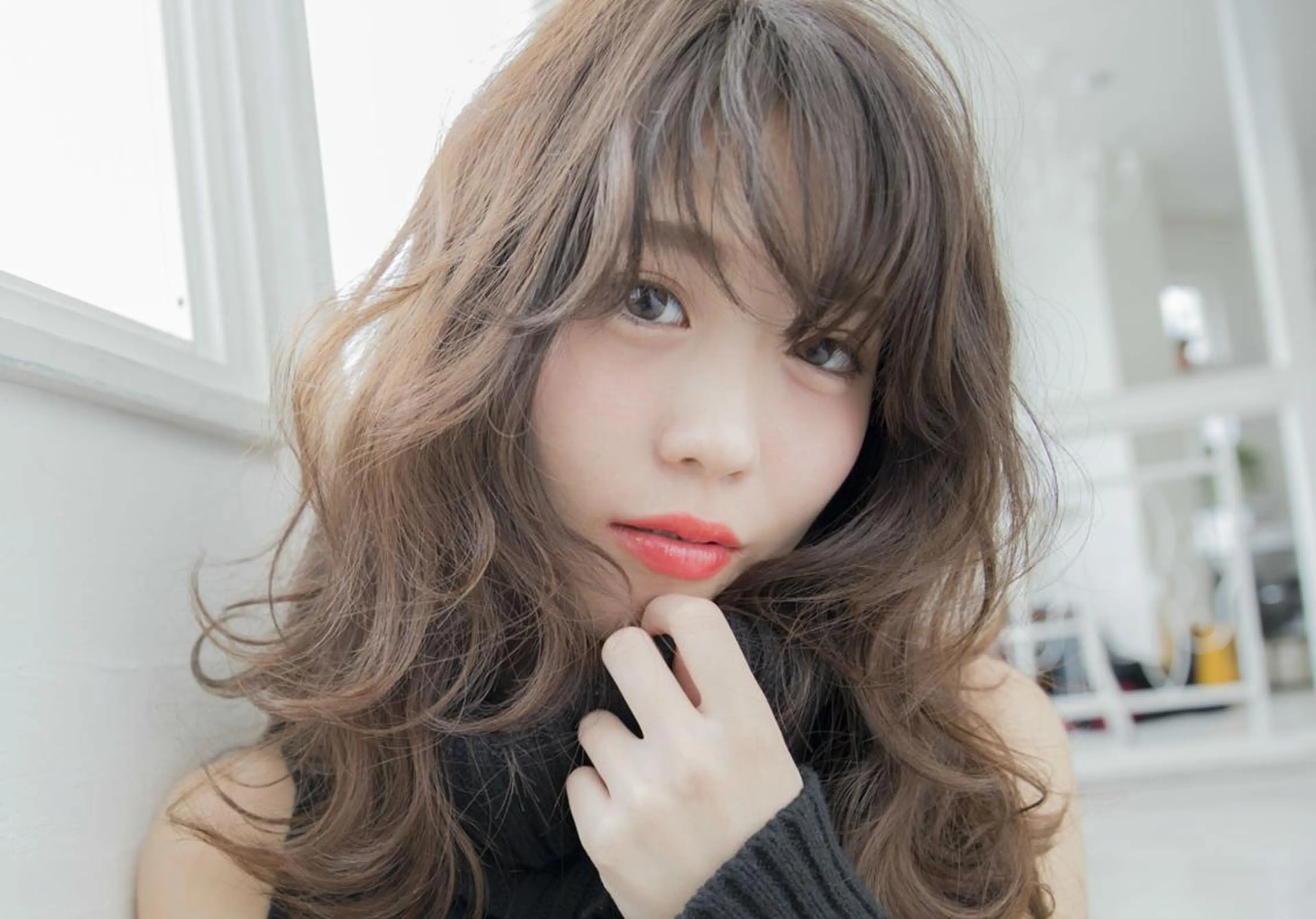 ロング カラー パーマ アディクシーカラー ケアカラー 髪質改善 トリートメント ストレートパーマ カット パーマ トリートメント 【ヘアケア特化型】 newi天王寺のヘアスタイル