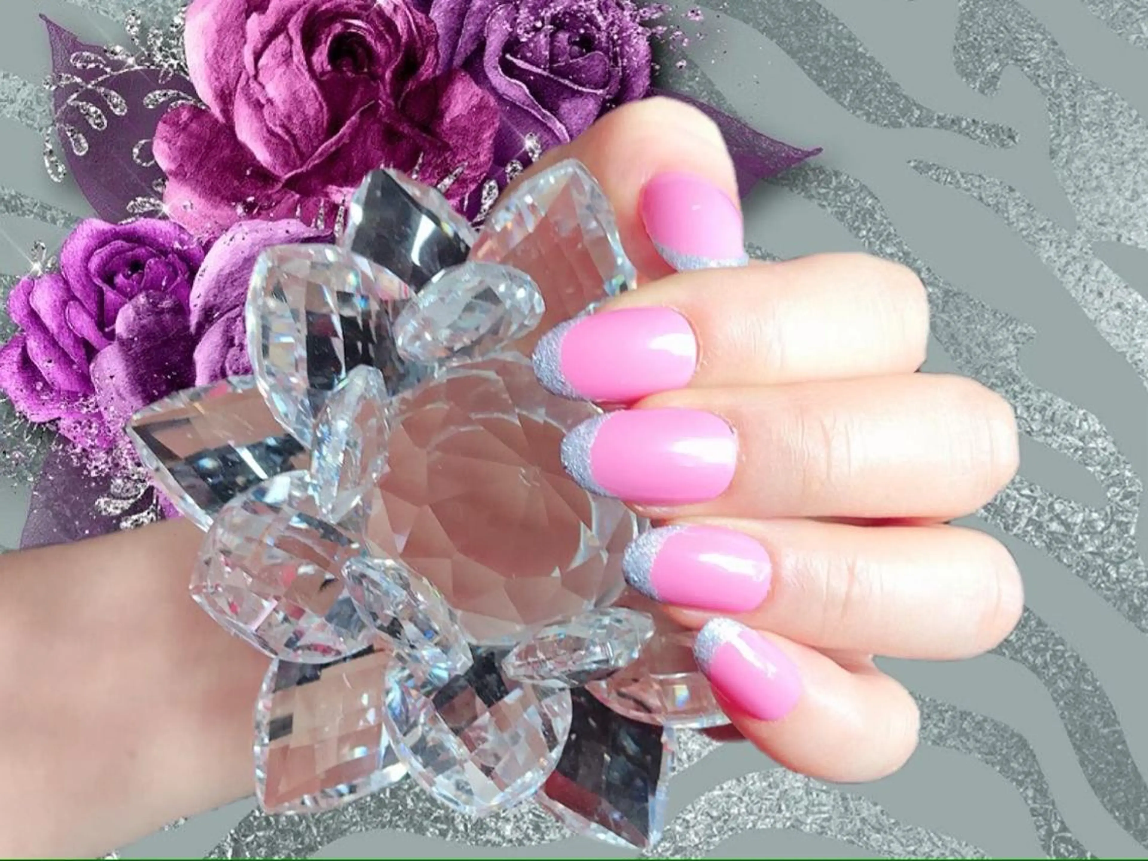 ネイル フレンチネイル 山下 アップネイルのネイルデザイン