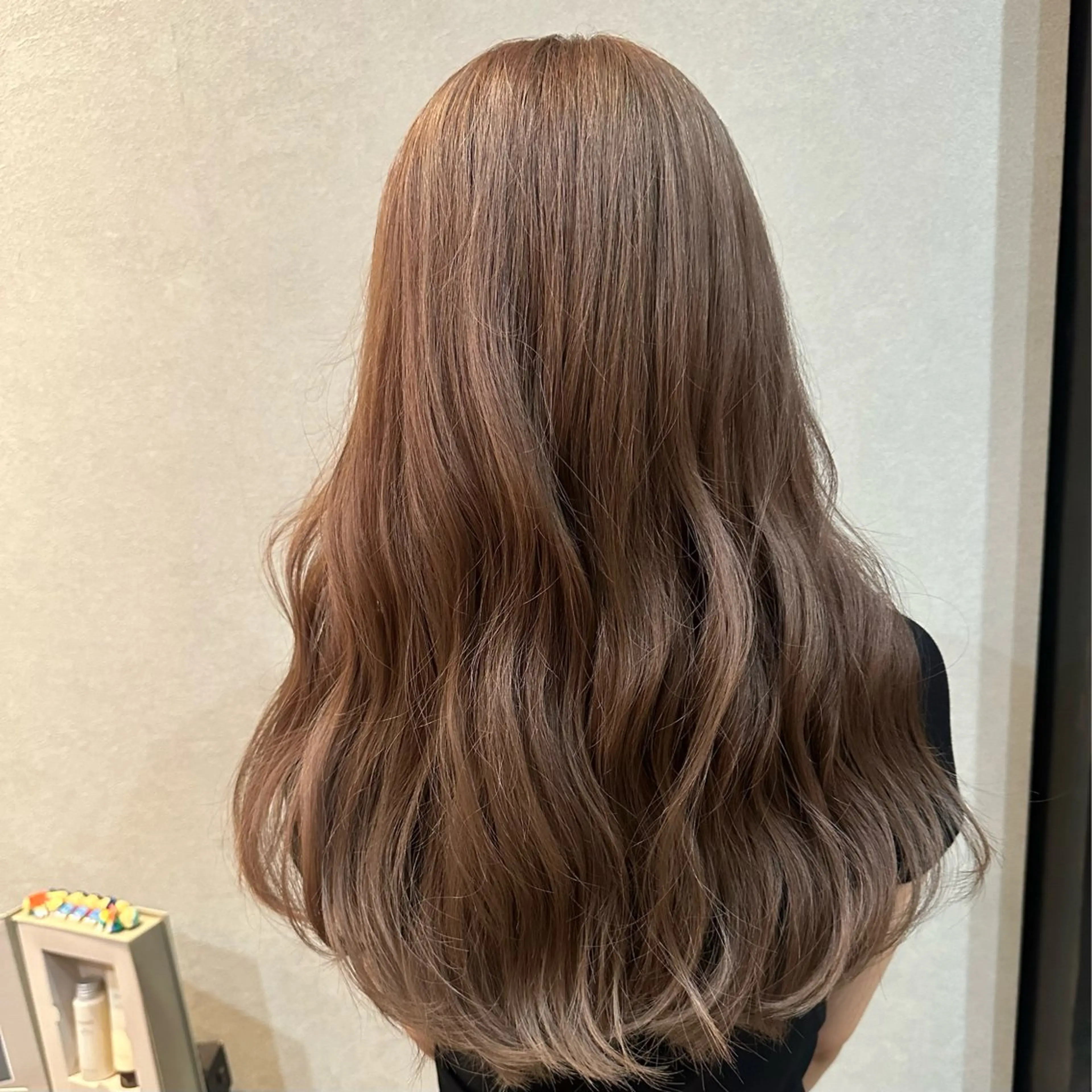 セミロング カラー 矢澤涼夏 🎀ツヤ髪のヘアスタイル