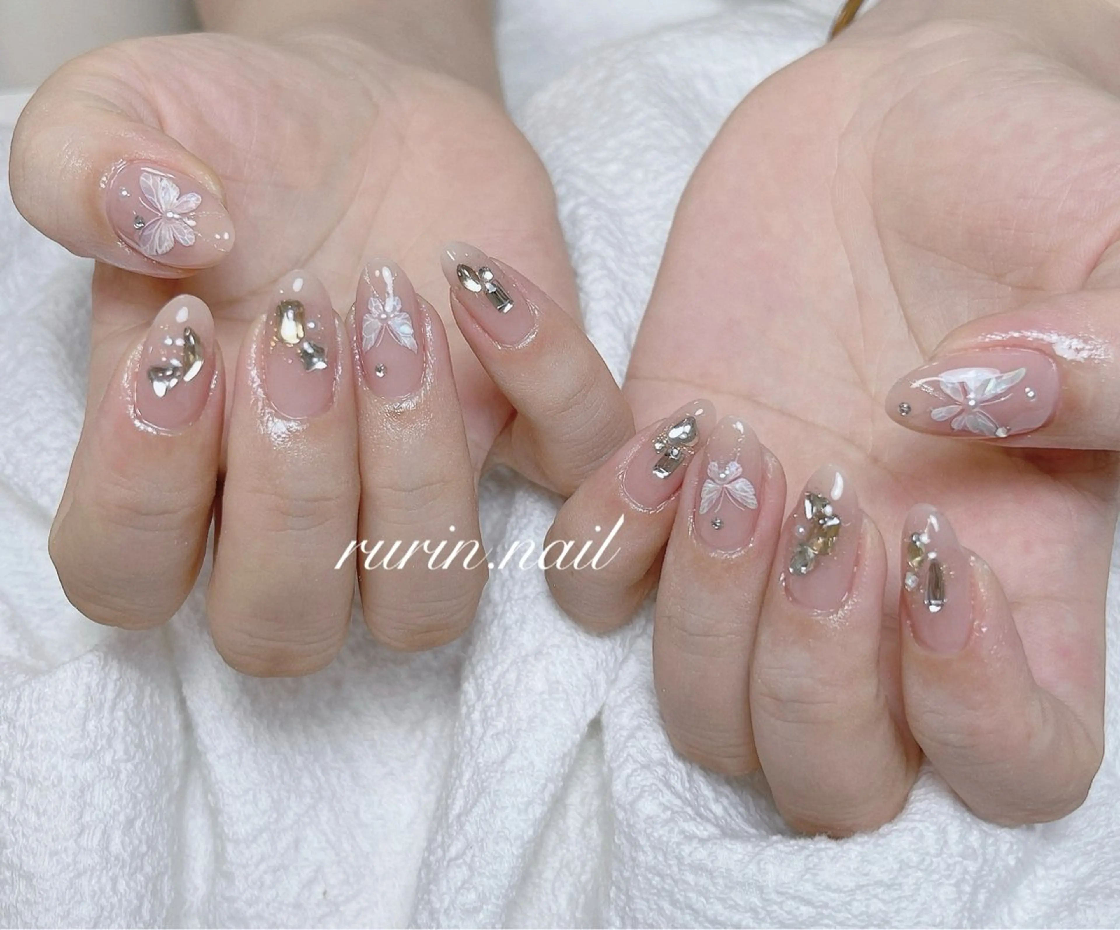 ネイル ハンドネイル ルリン サロン💅のネイルデザイン