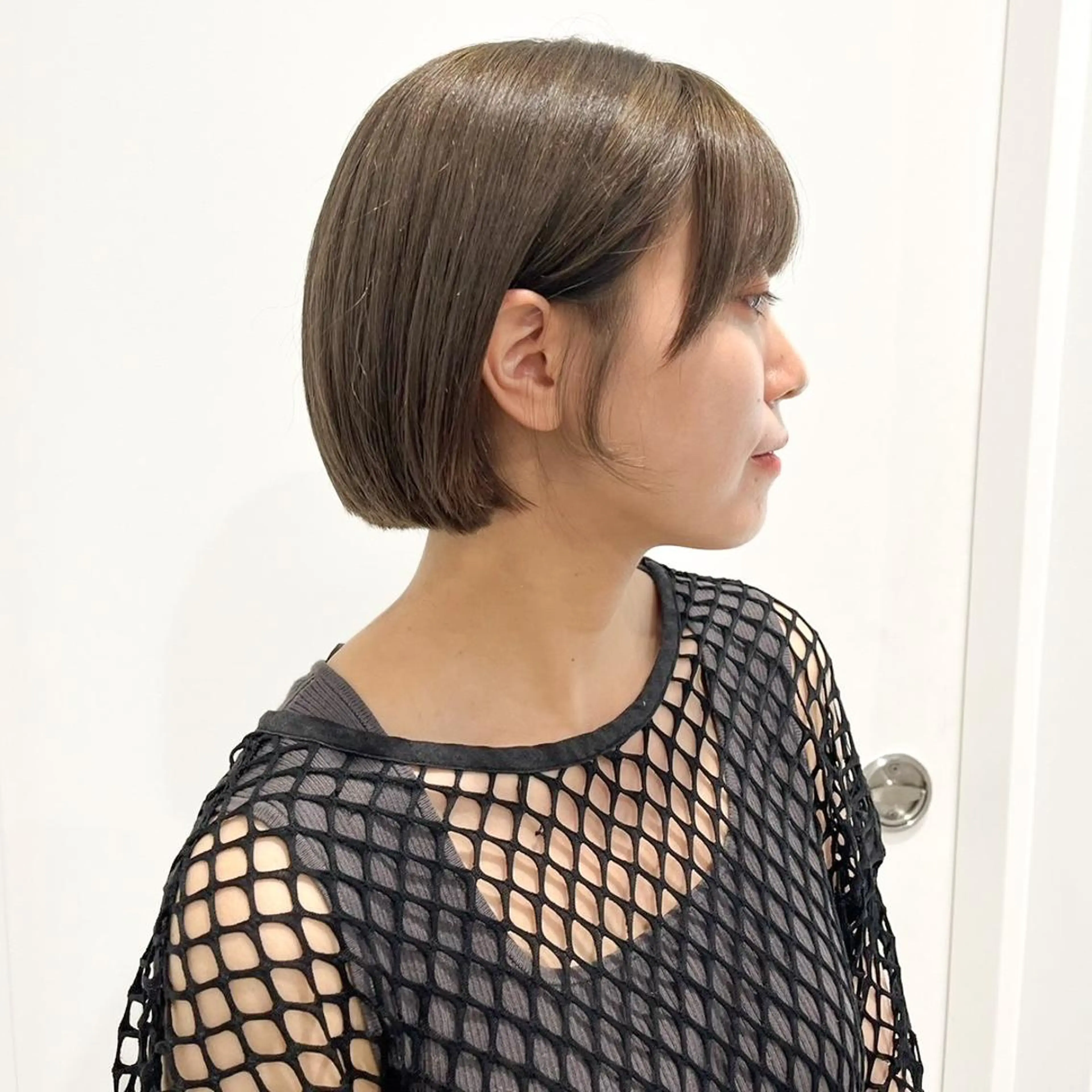 ショート カラー 縮毛矯正/ハイトーン /パーマ/せき🧸のヘアスタイル