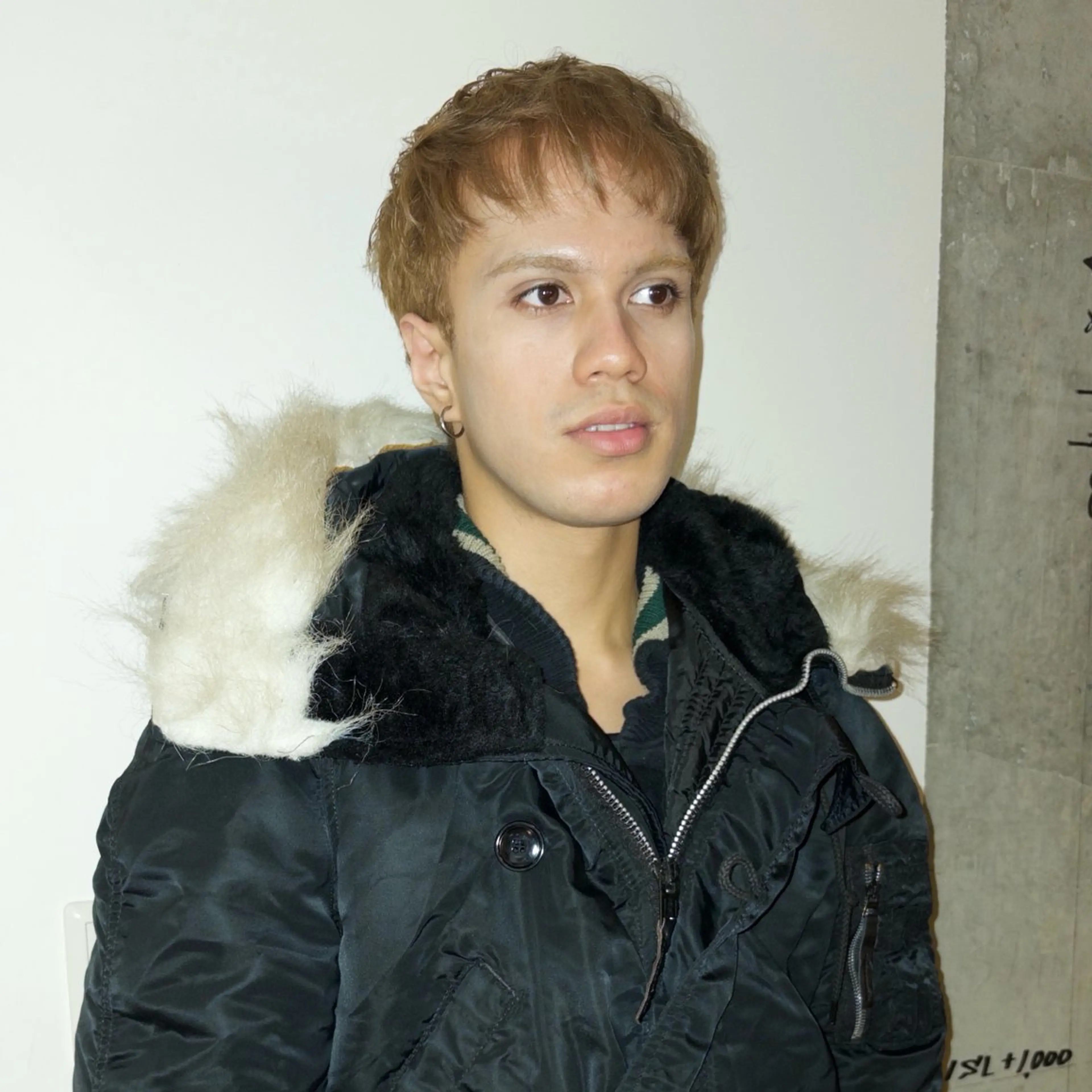 ショート カラー メンズ メンズブリーチ メンズハイトーン スパイキーショート ベージュカラー ブリーチ カット ヘアカラー 🔥メンズ特化🔥 ハイトーン/RUKIのヘアスタイル