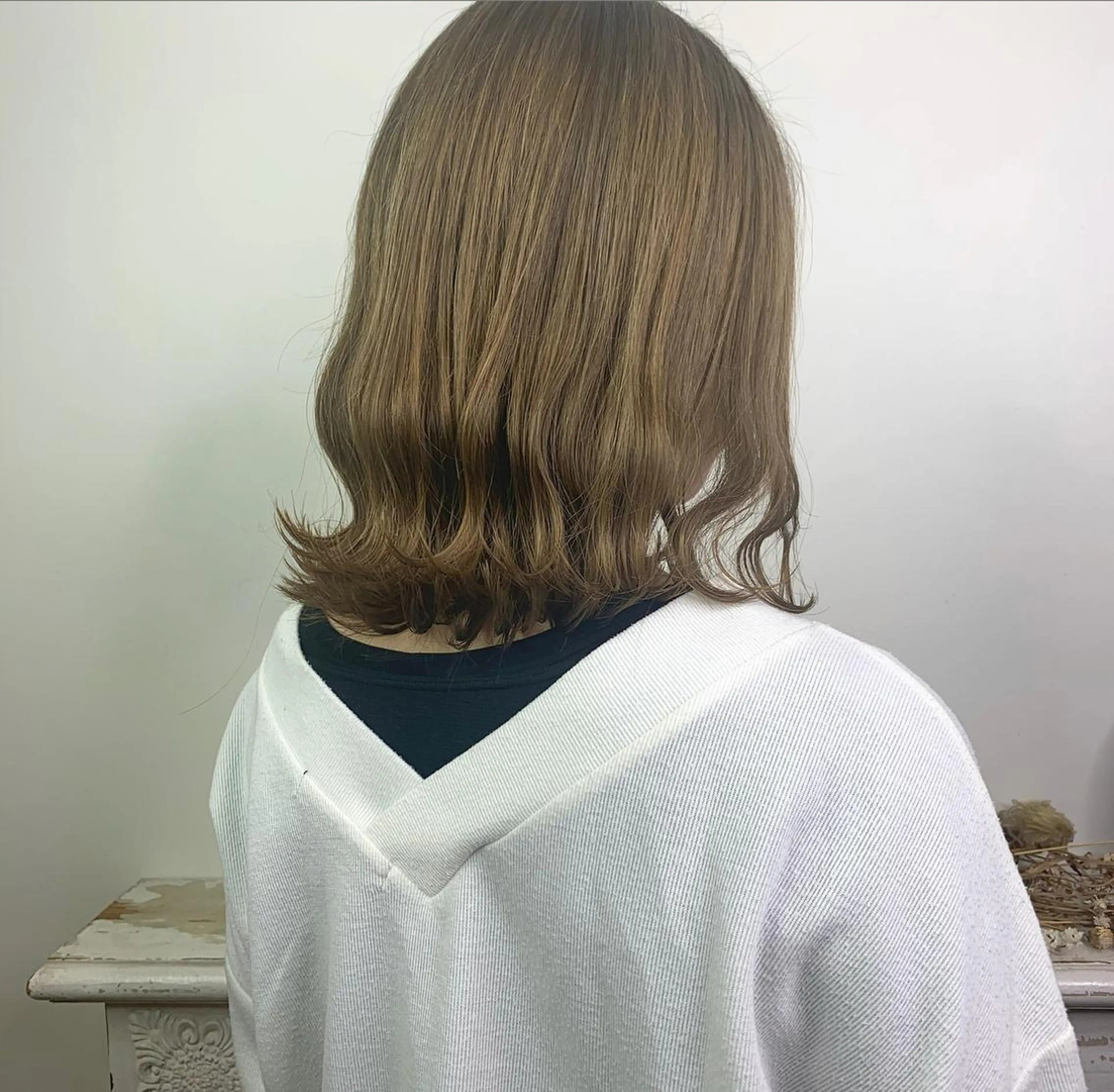 ミディアム カラー stylist店長 岡本真依のヘアスタイル