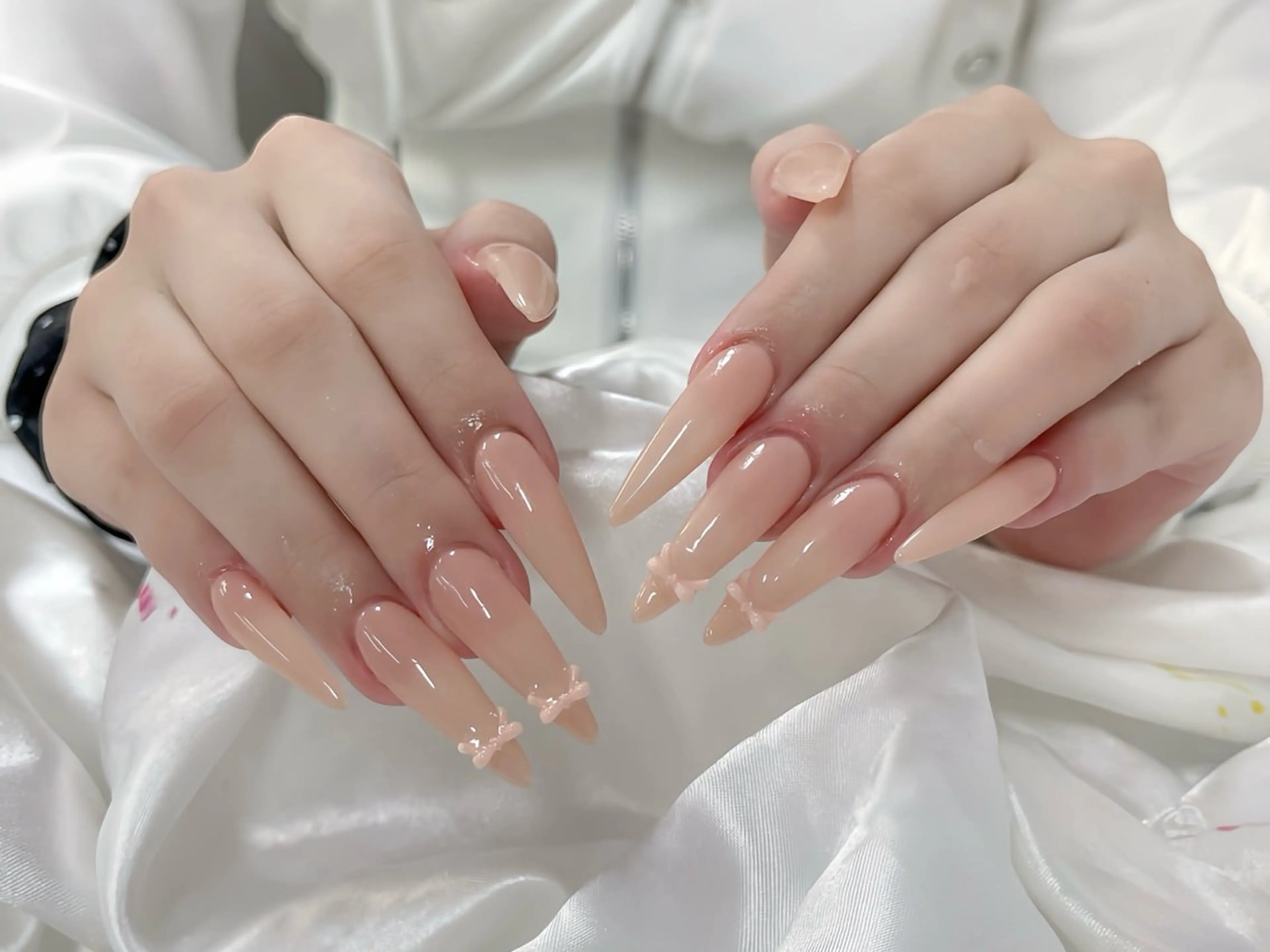 ネイル フレンチネイル ハート 韓国ネイル マグネットネイル マグネットフレンチ ハンドネイル Emi Studioのネイルデザイン