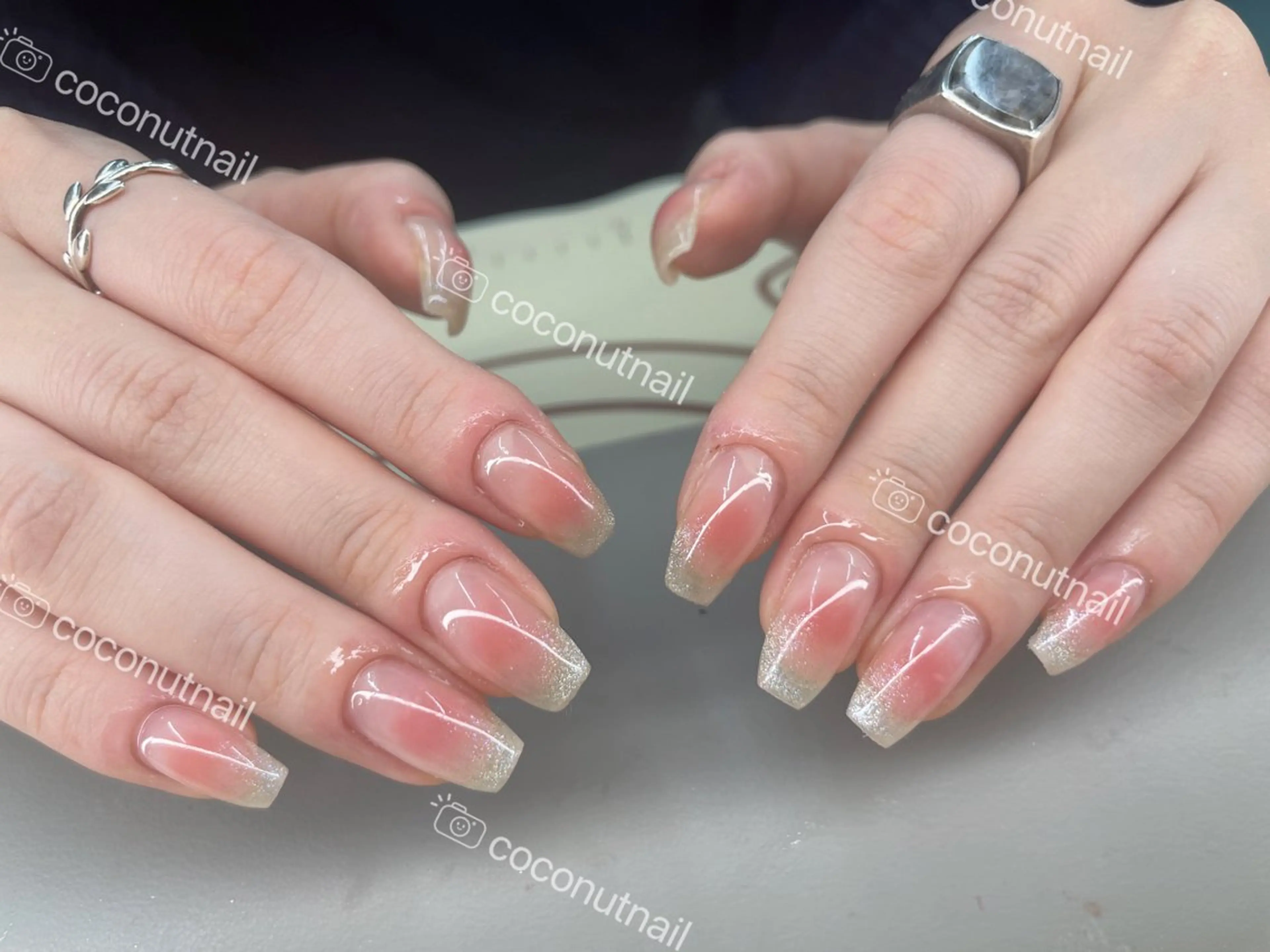 ネイル ハンドネイル 神田 ココナッツのネイルデザイン