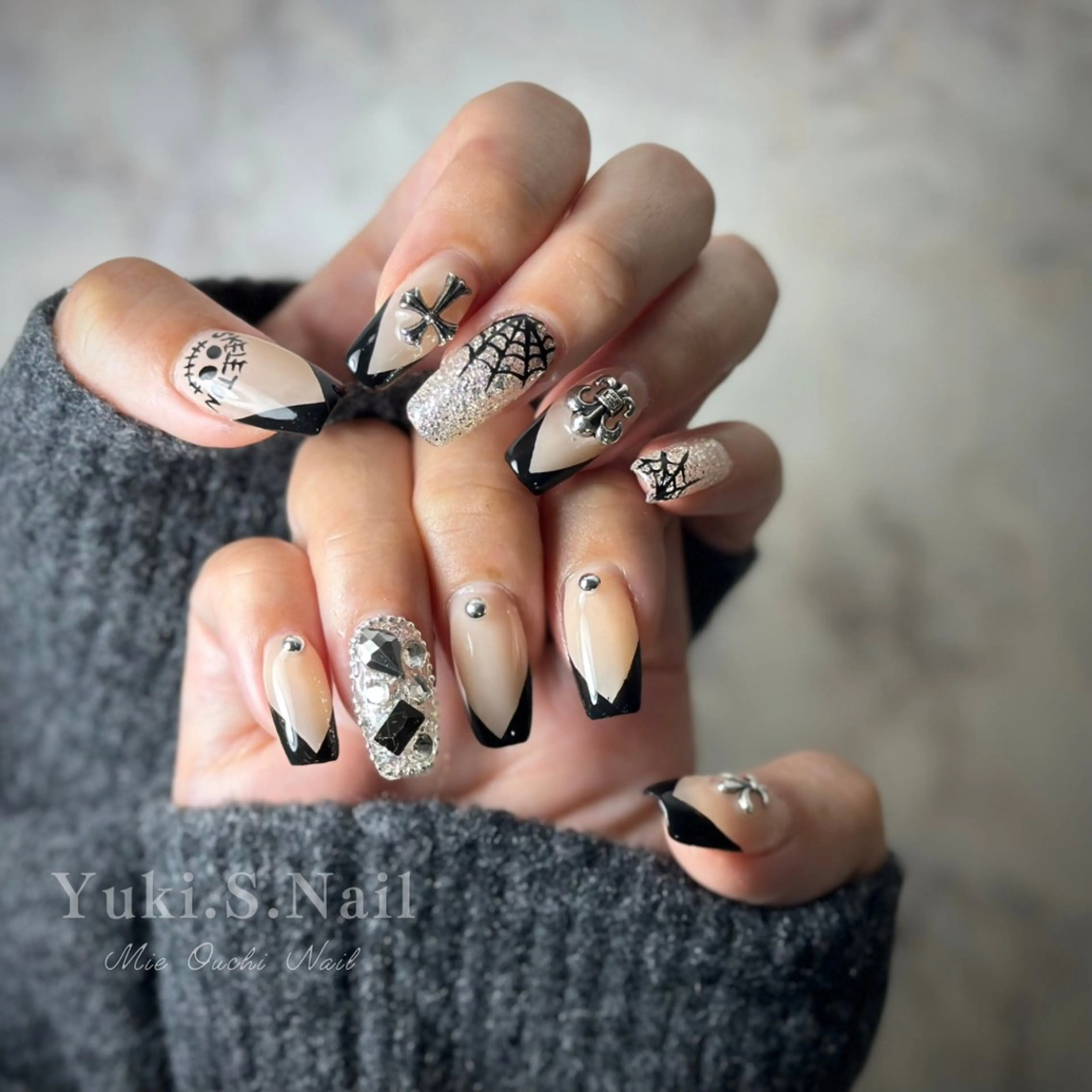 ロング ハロウィン Yuki S.Nailのネイルデザイン