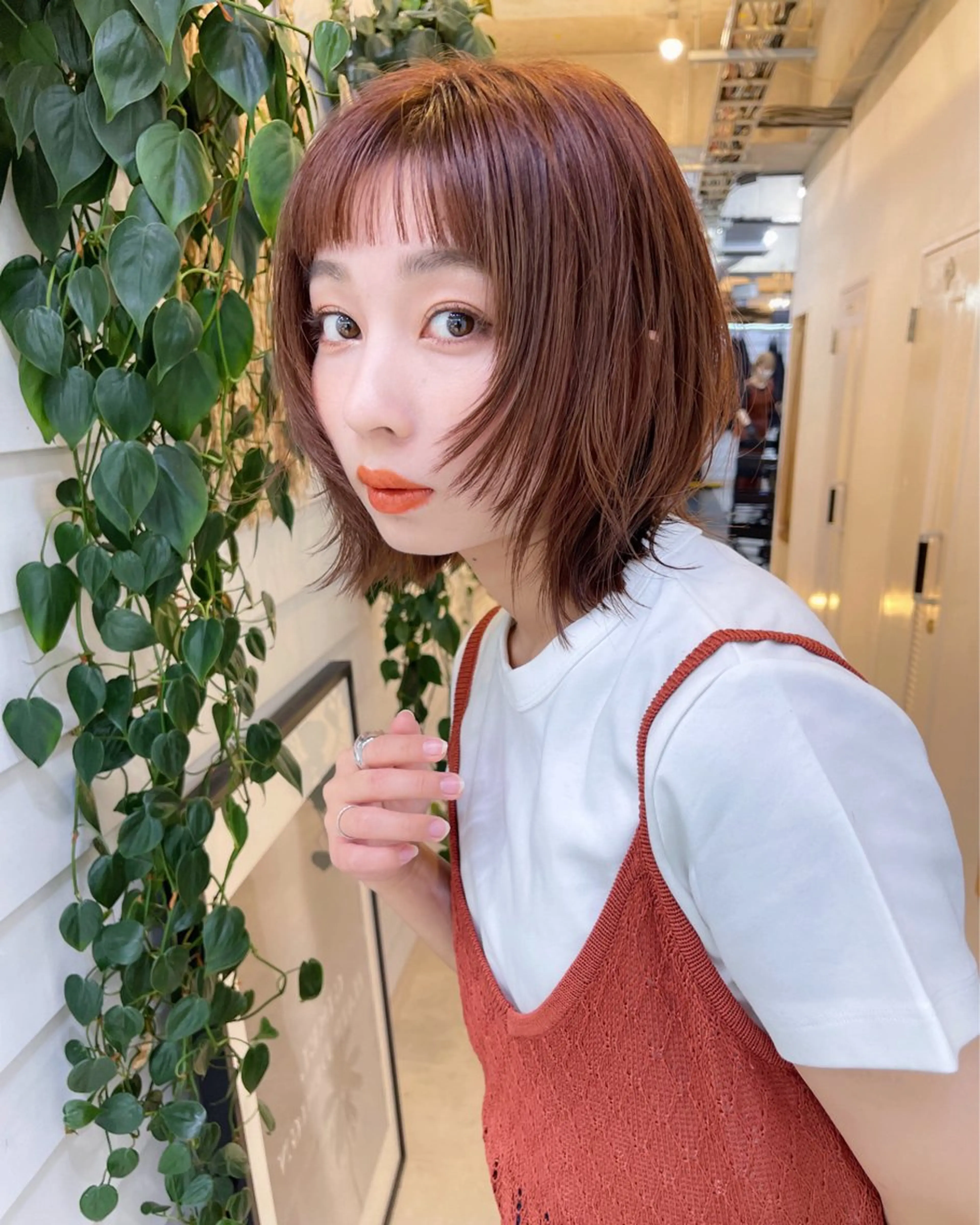 ミディアム オレンジブラウン ヘアカラー トリートメント AiM 大名　似合わせカットのヘアスタイル