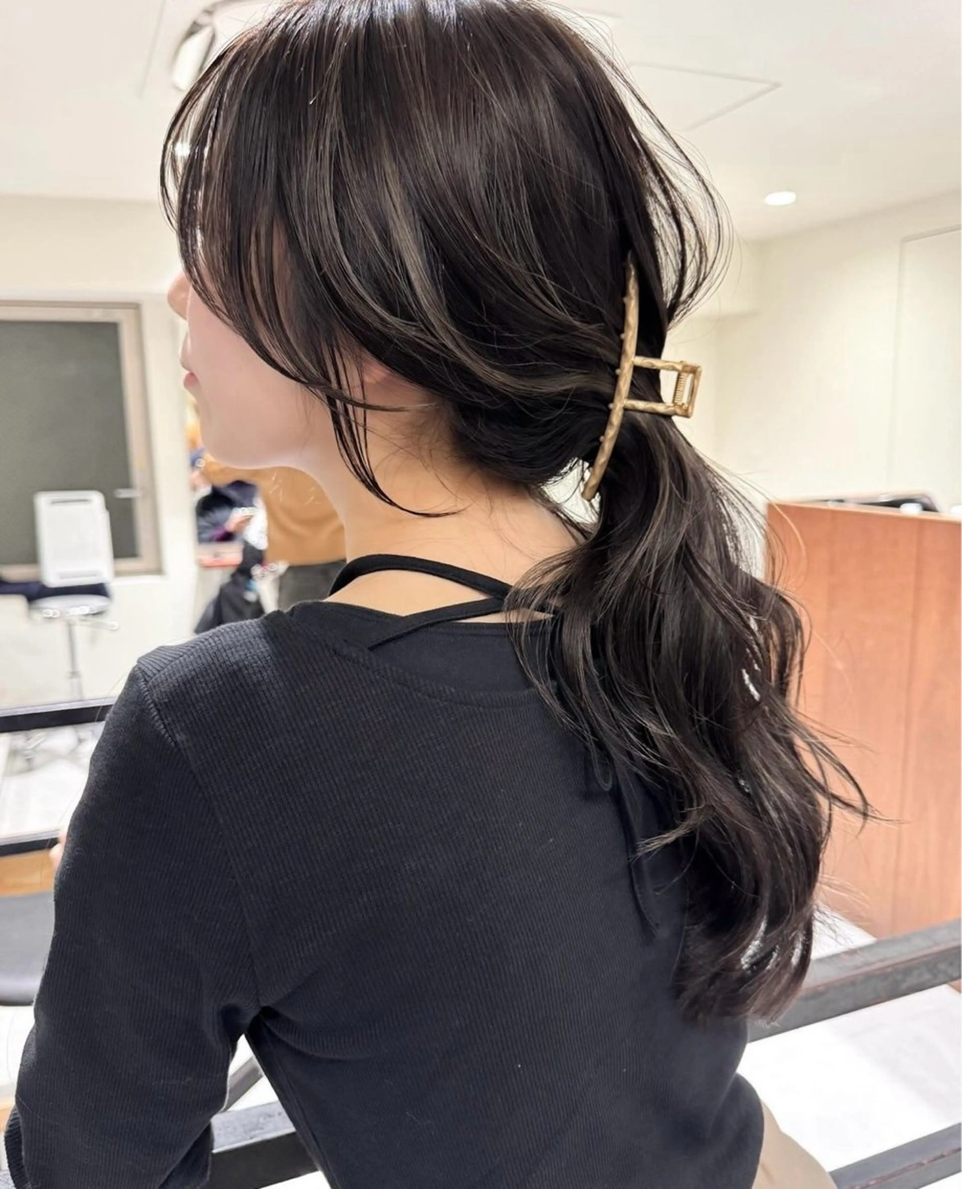 ロング カラー 透明感カラー ハイライトカラー ハイライト 小顔ボブ jilblanカホのヘアスタイル