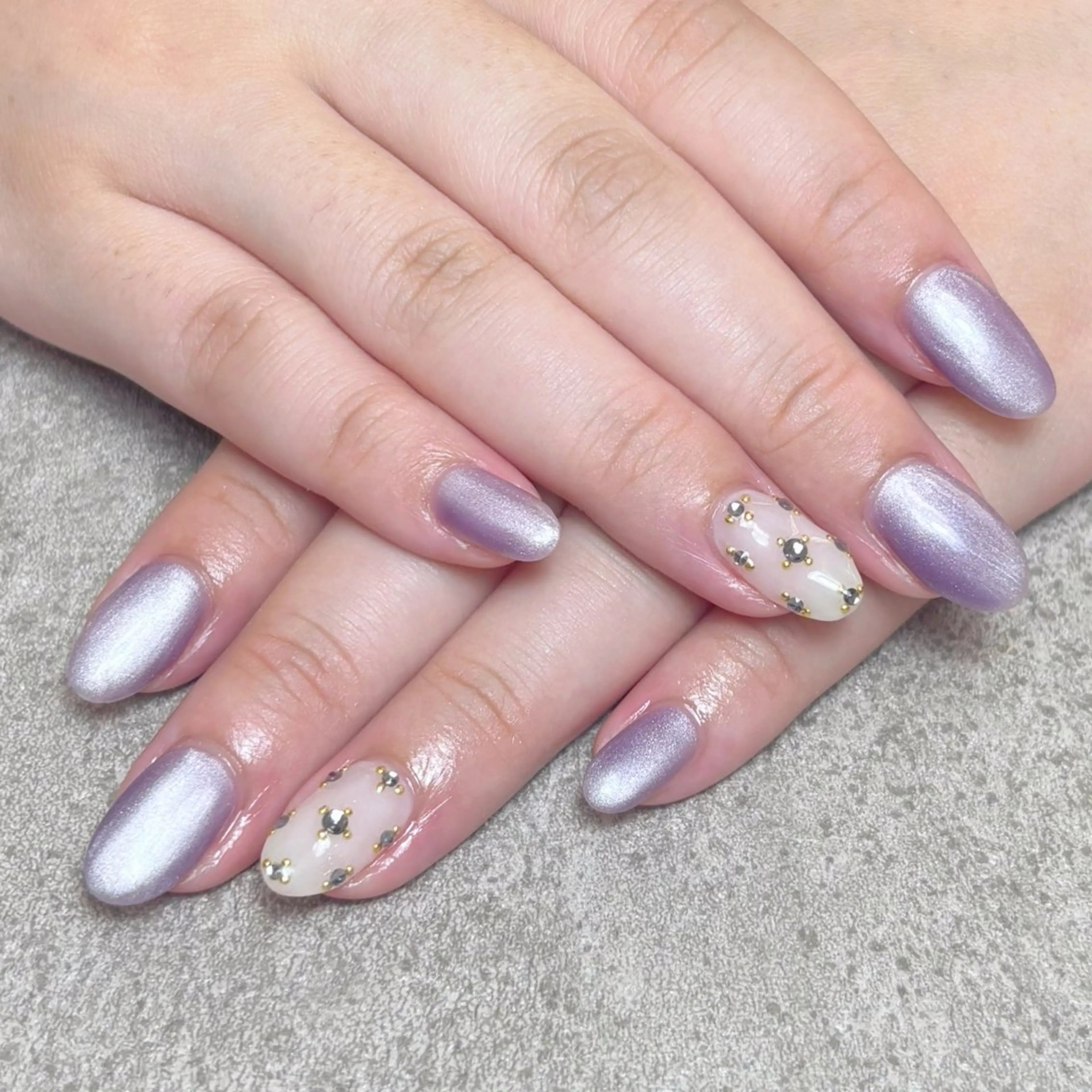 ネイル マグネットネイル ワンカラーネイル ハンドネイル nailroom DIASOMNIAのネイルデザイン