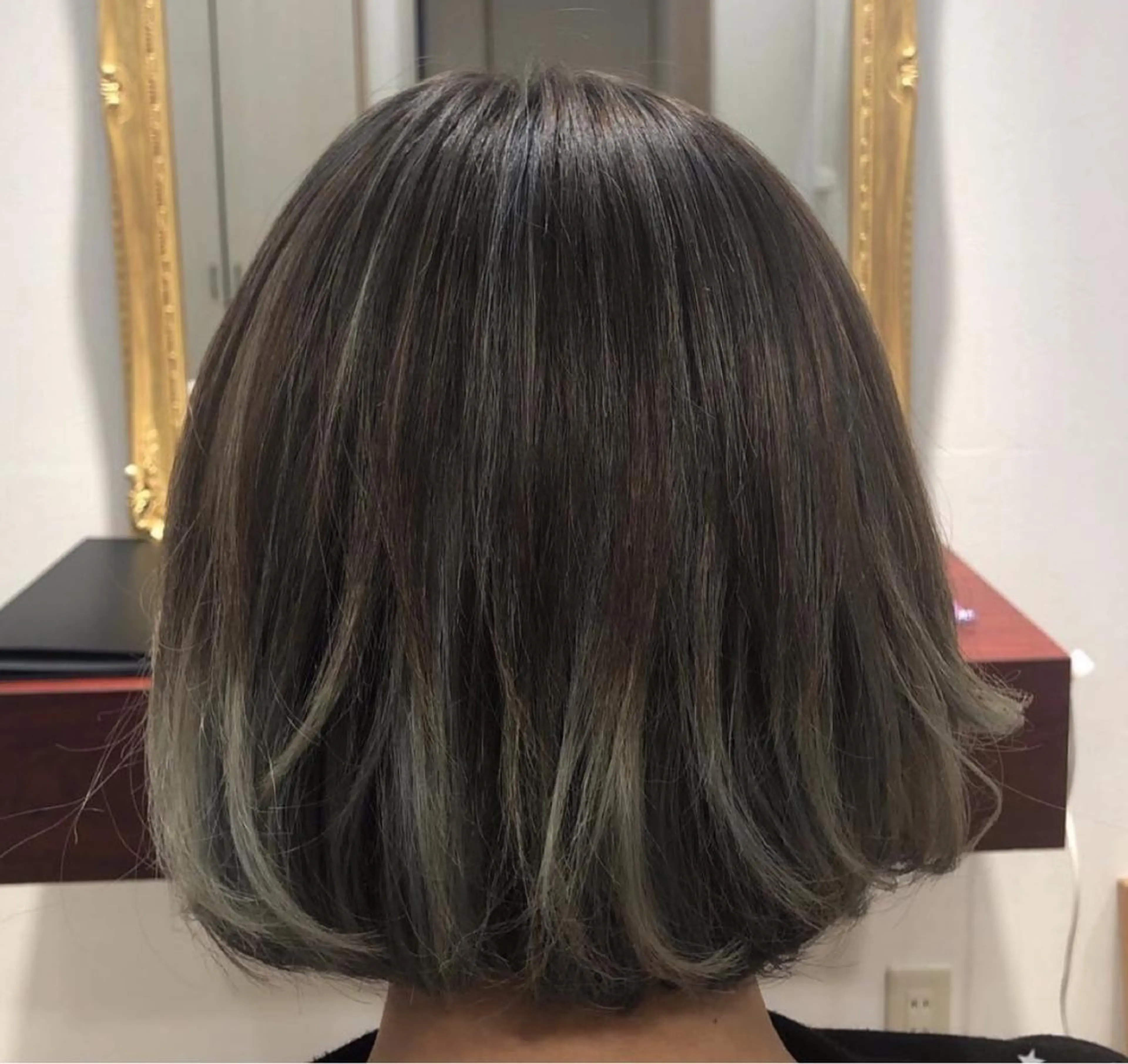 ミディアム カラー ボブ カット ヘアカラー トリートメント 千葉 たかしのヘアスタイル