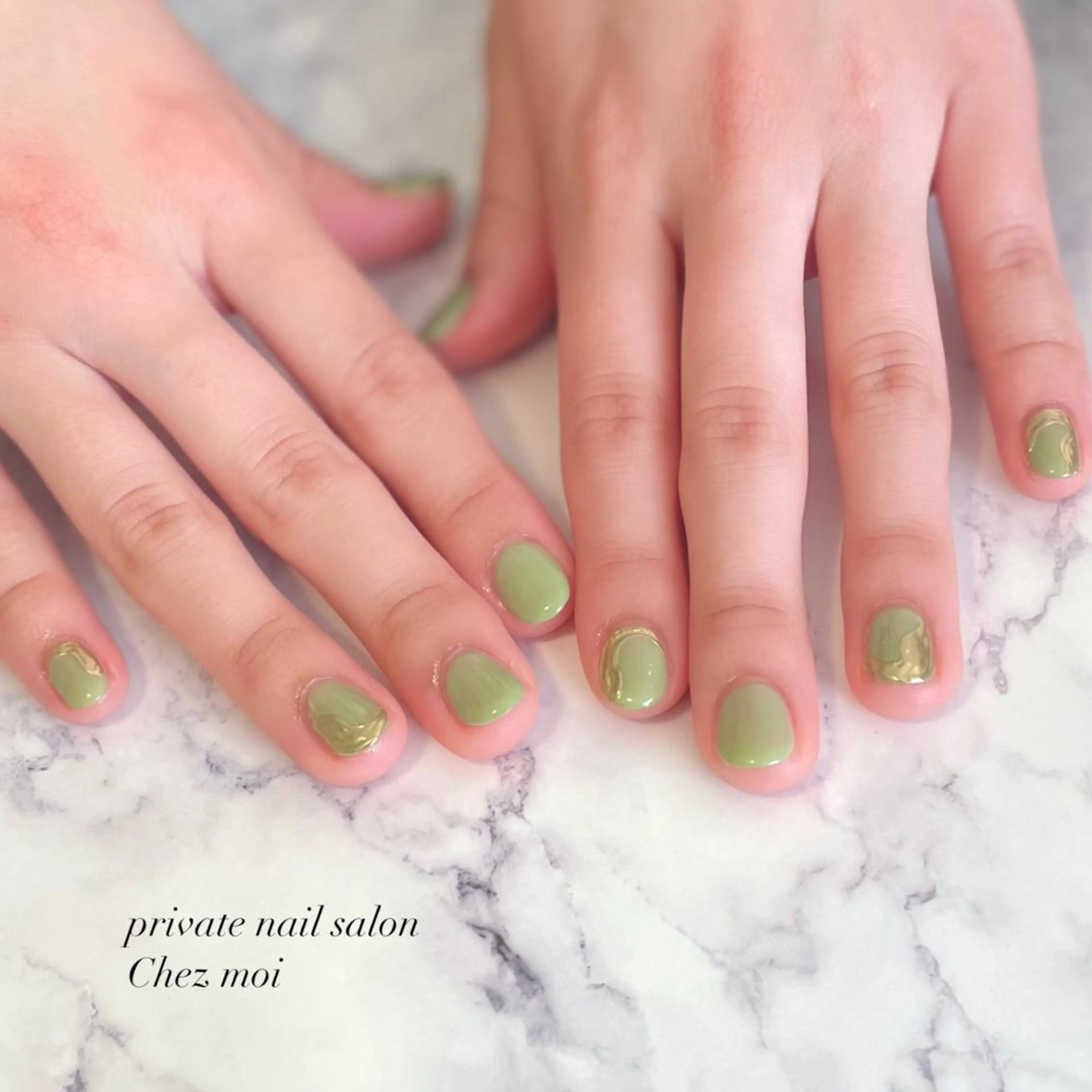 ネイル ミラーネイル ワンカラーネイル KOMINE TOMOKOのネイルデザイン