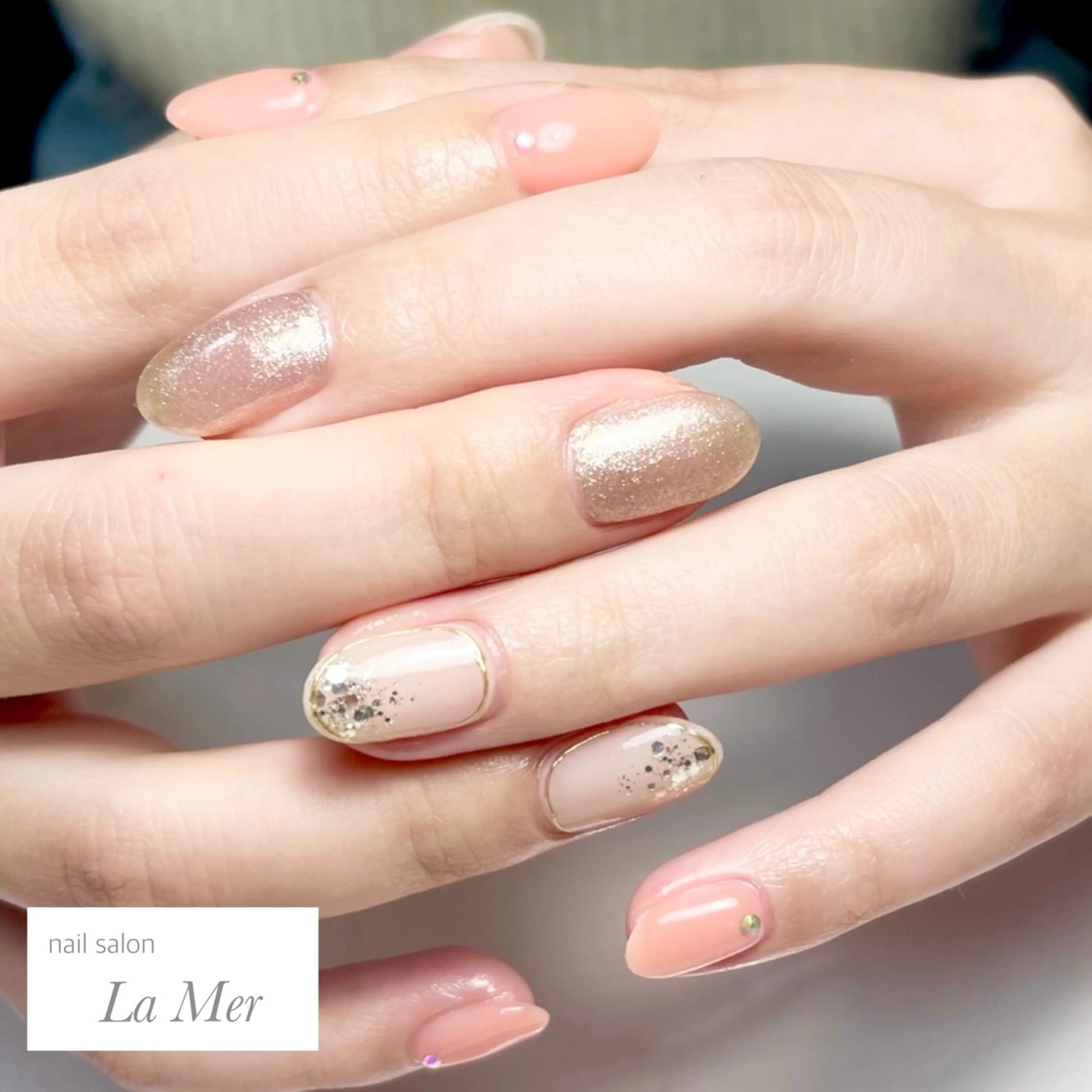 ネイル ゴールド ミラーネイル ニュアンスネイル オフィスネイル オレンジ ハンドネイル nailsalon La Merのネイルデザイン