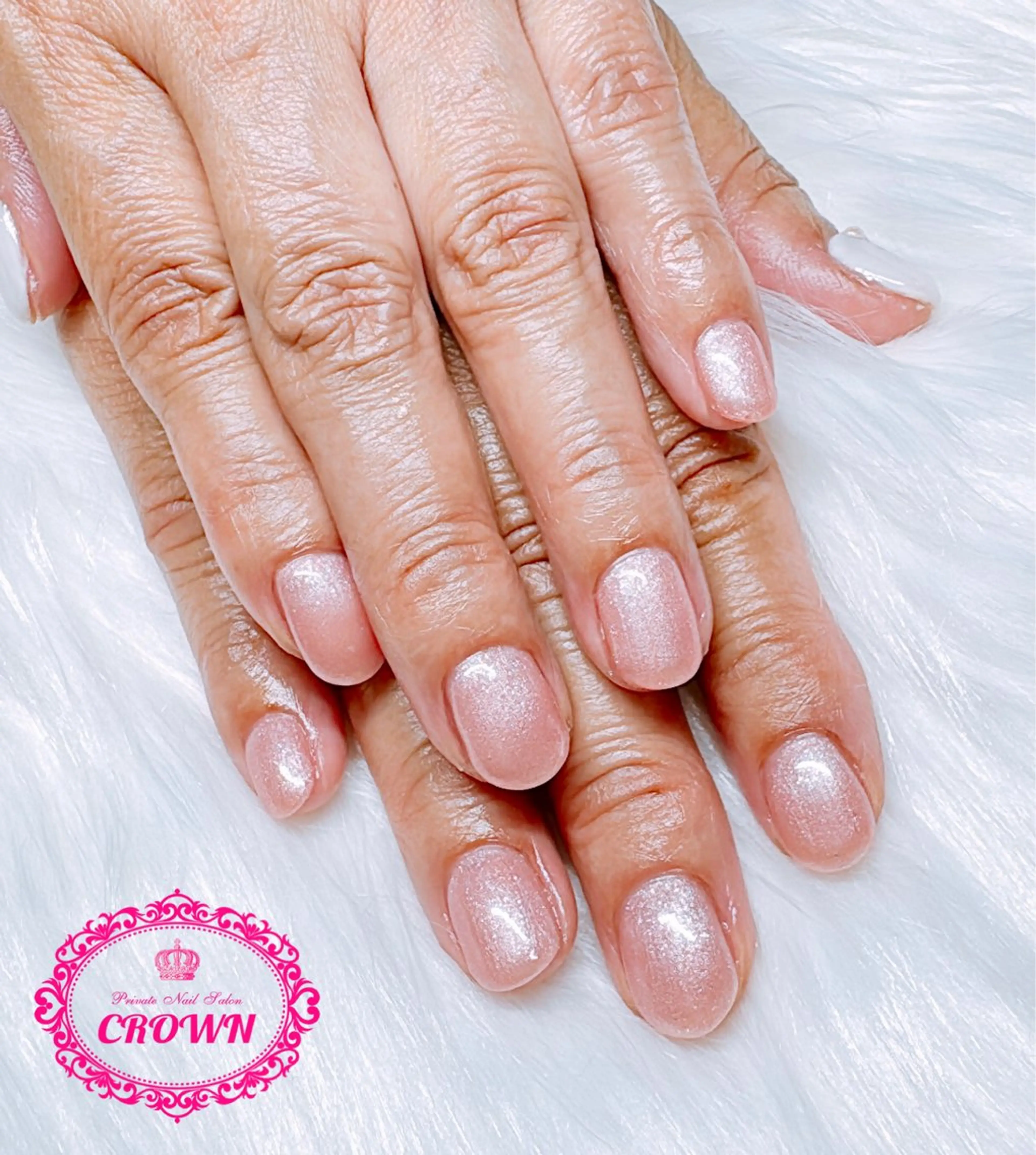 ネイル CROWN プライベートサロンのネイルデザイン