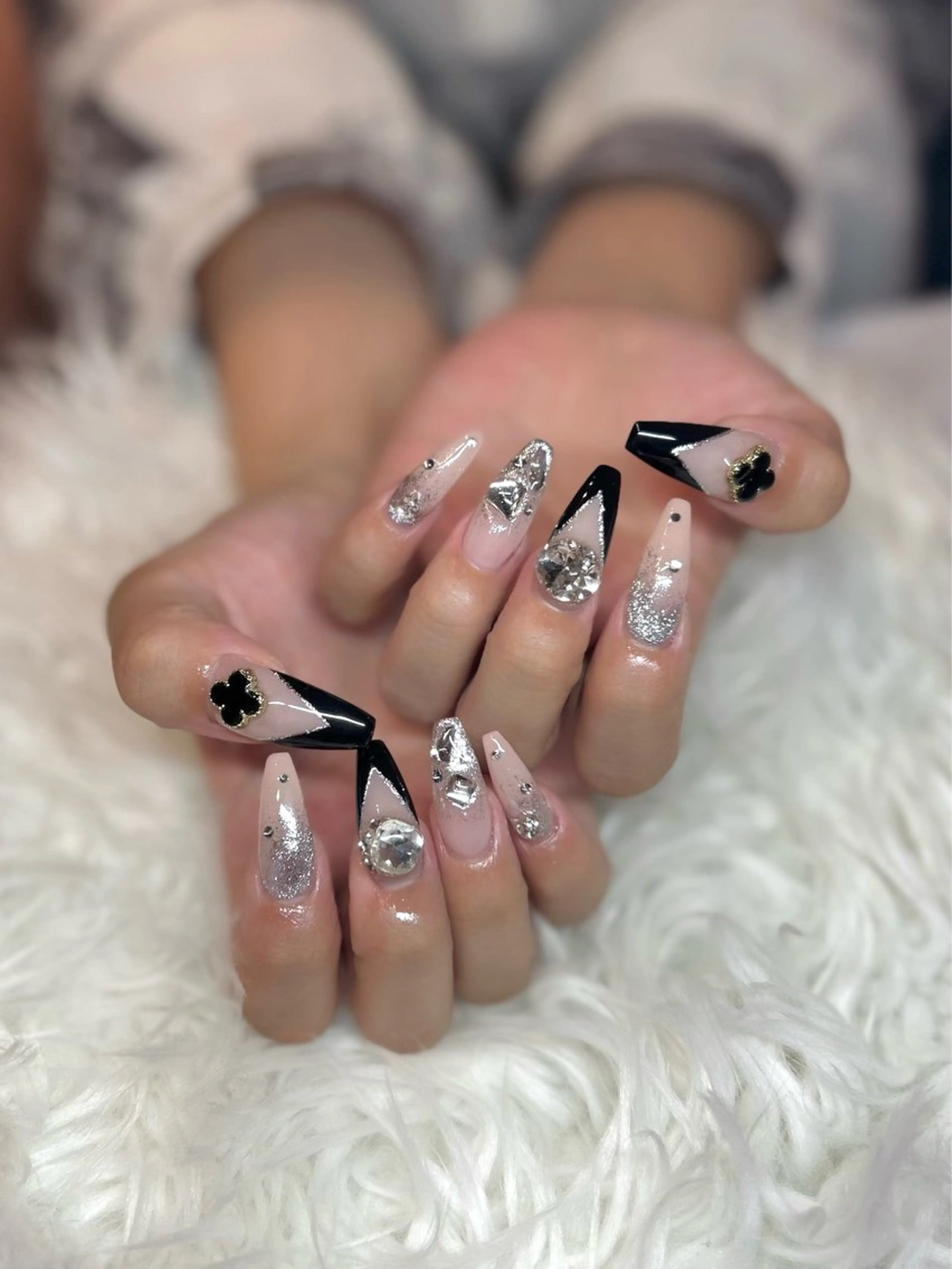 ネイル ハンドネイル 中村 穂乃果のネイルデザイン