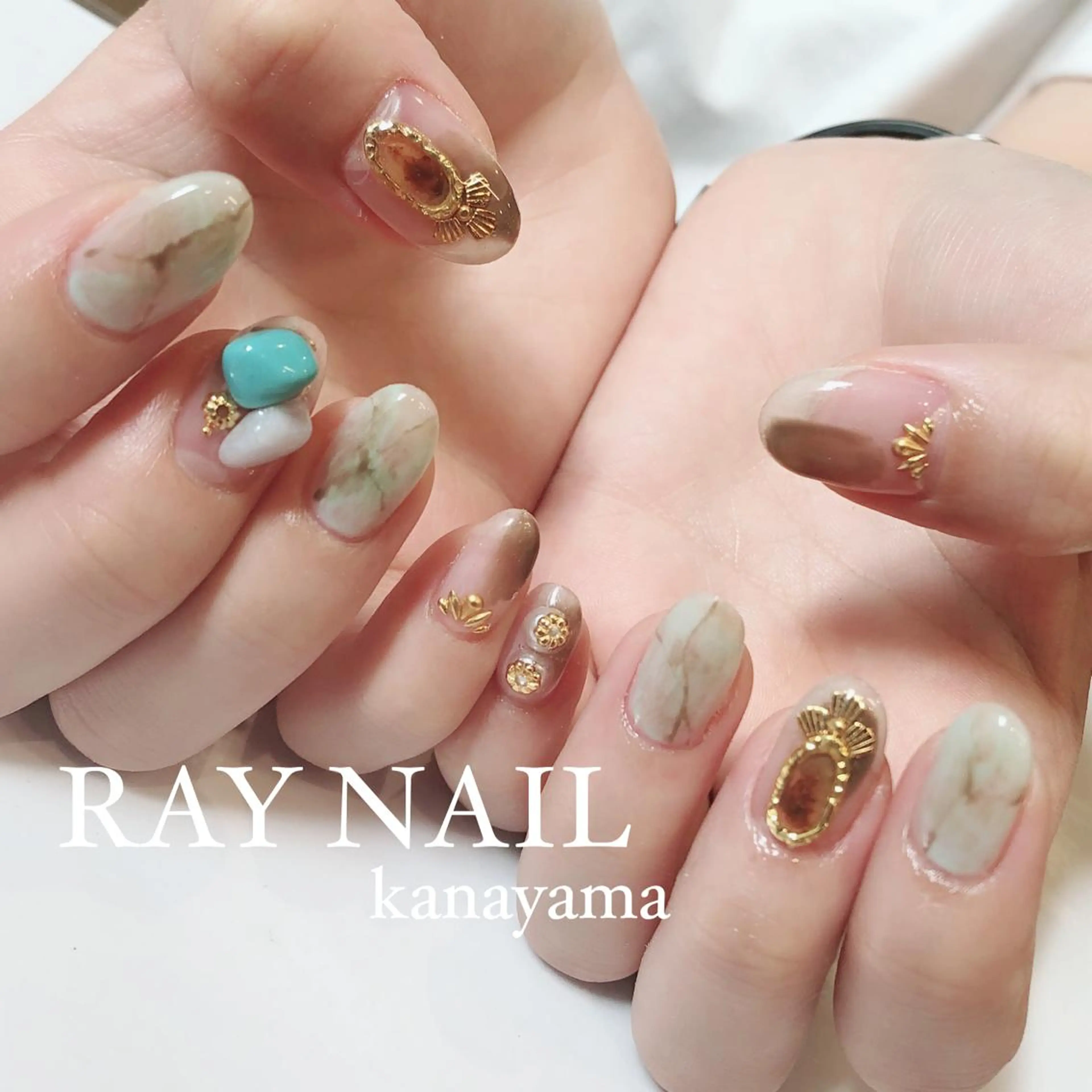 ネイル 大理石ネイル(マーブル) ストーンネイル Arowa 伊田のネイルデザイン