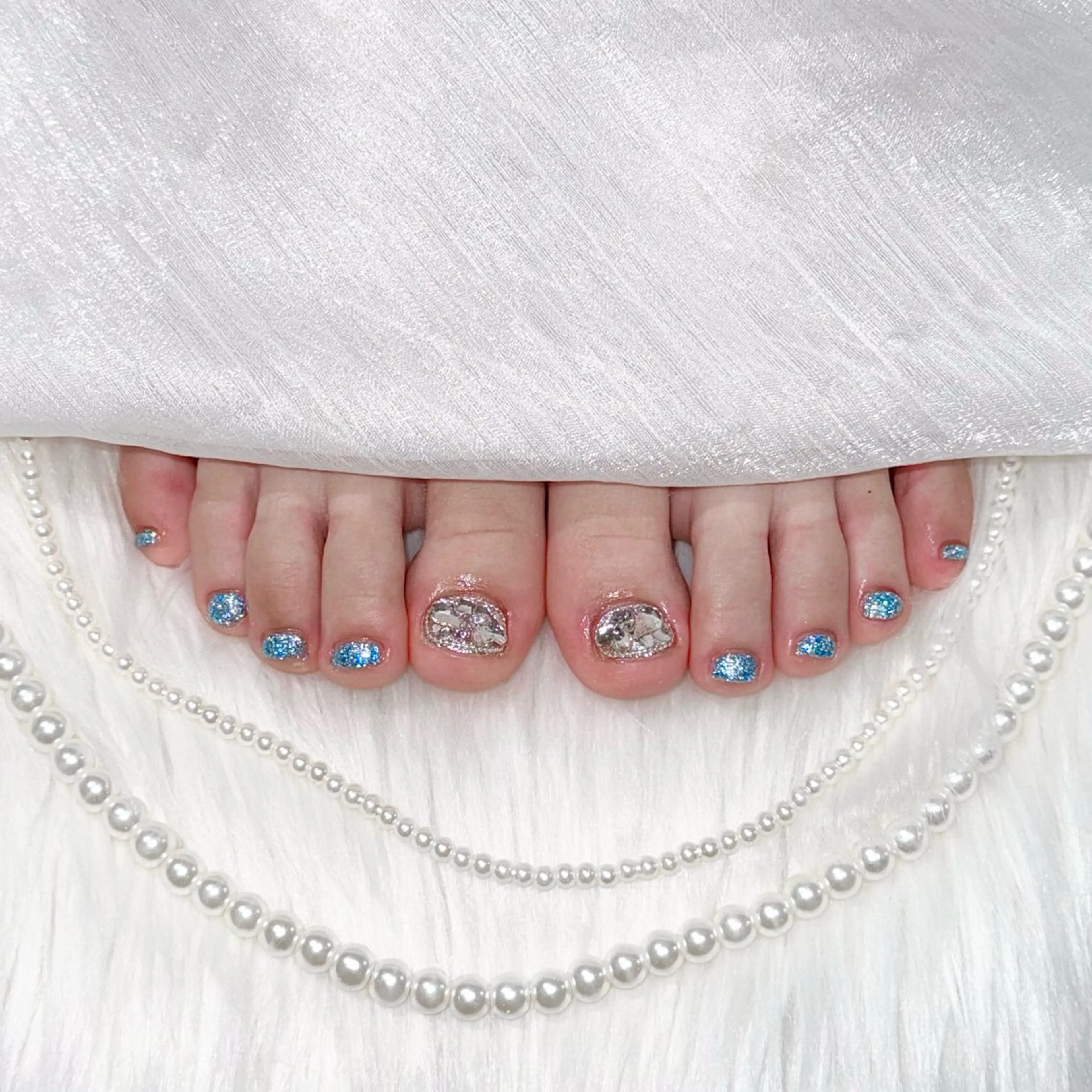 ネイル フットネイル フットネイル ✩.*🎀 aoi🎀のネイルデザイン