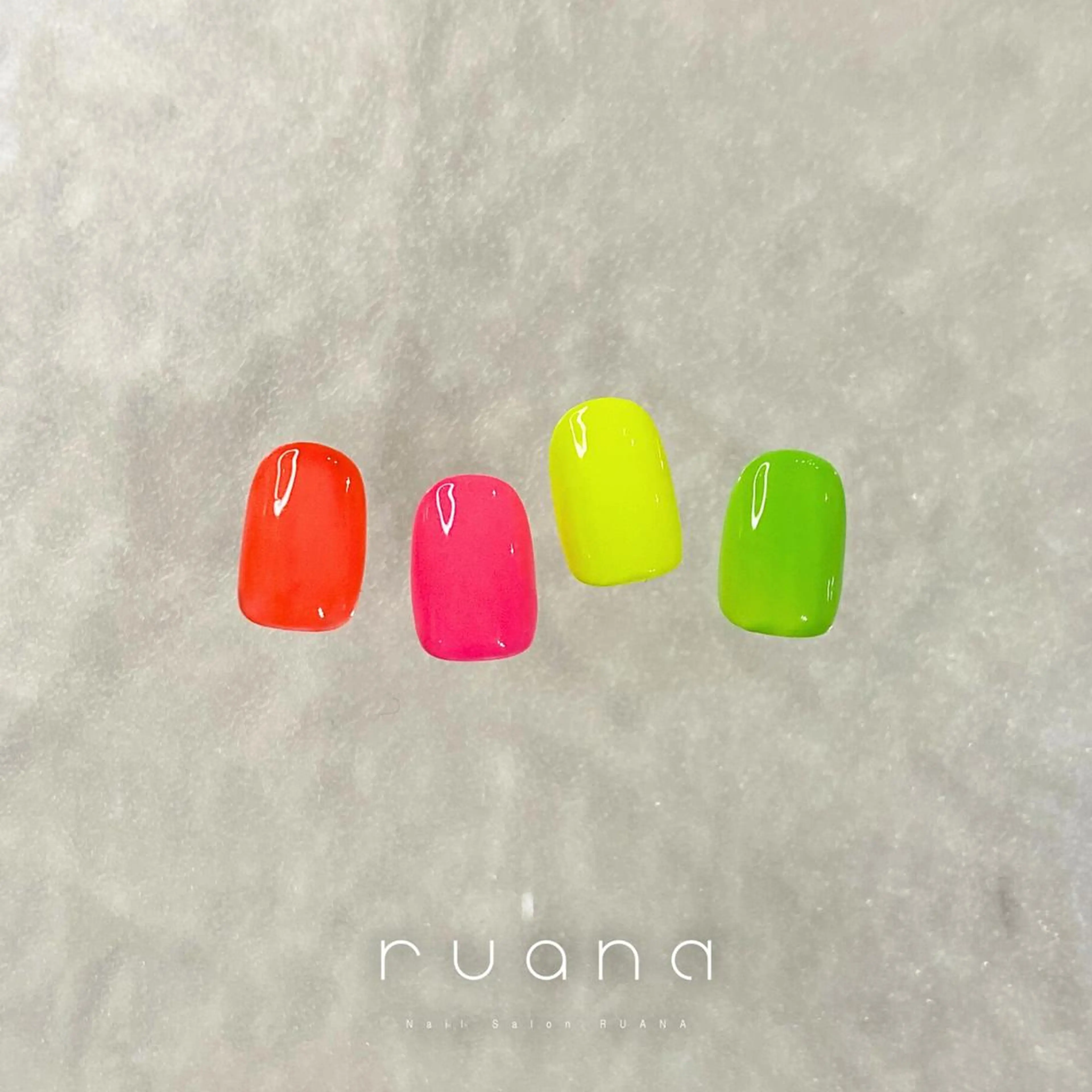 ネイル 阿武 美海のネイルデザイン