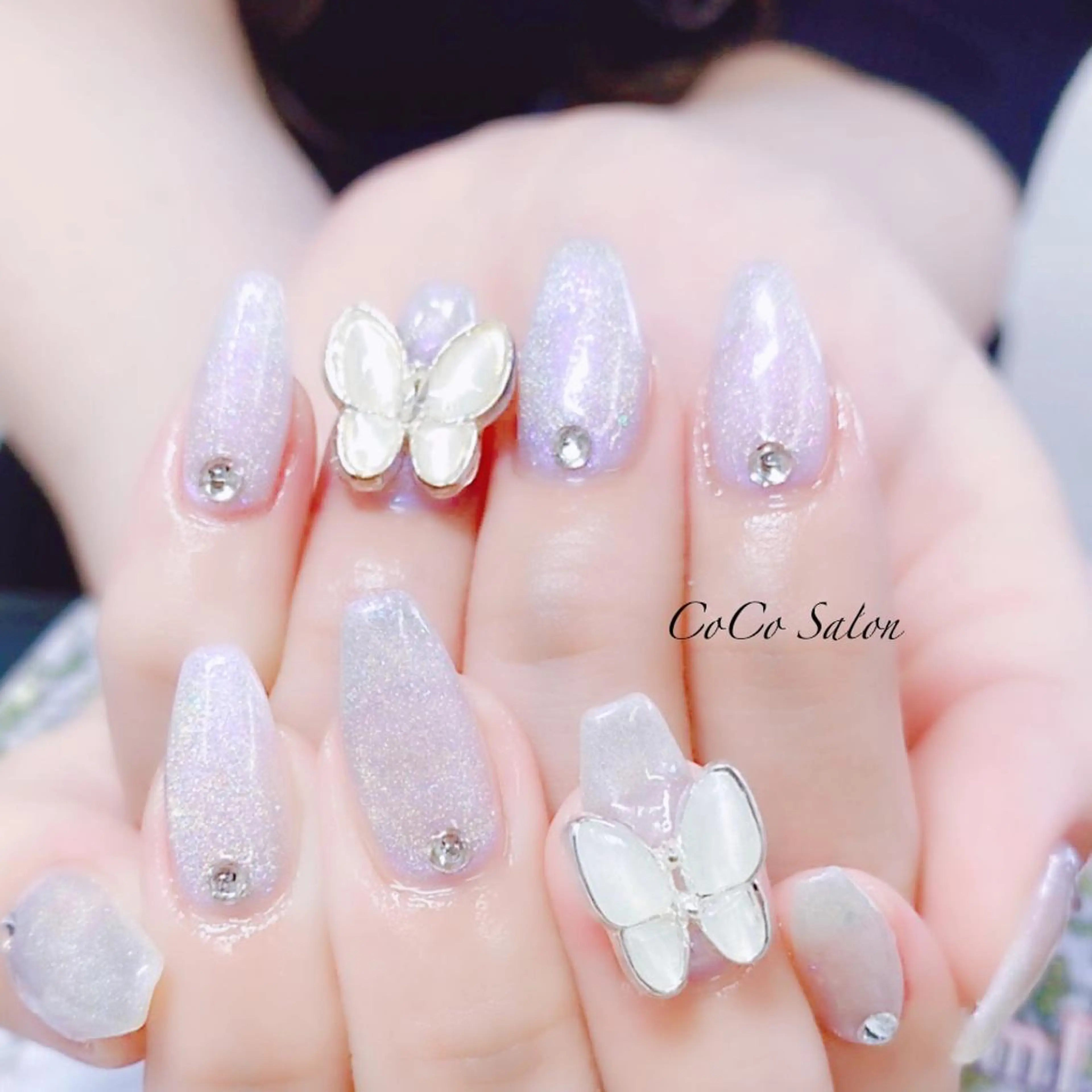 ネイル 成人式 長さ出し ジェルネイル キラキラネイル マグネットネイル CoCoSalon ネイル/まつ毛予約のネイルデザイン