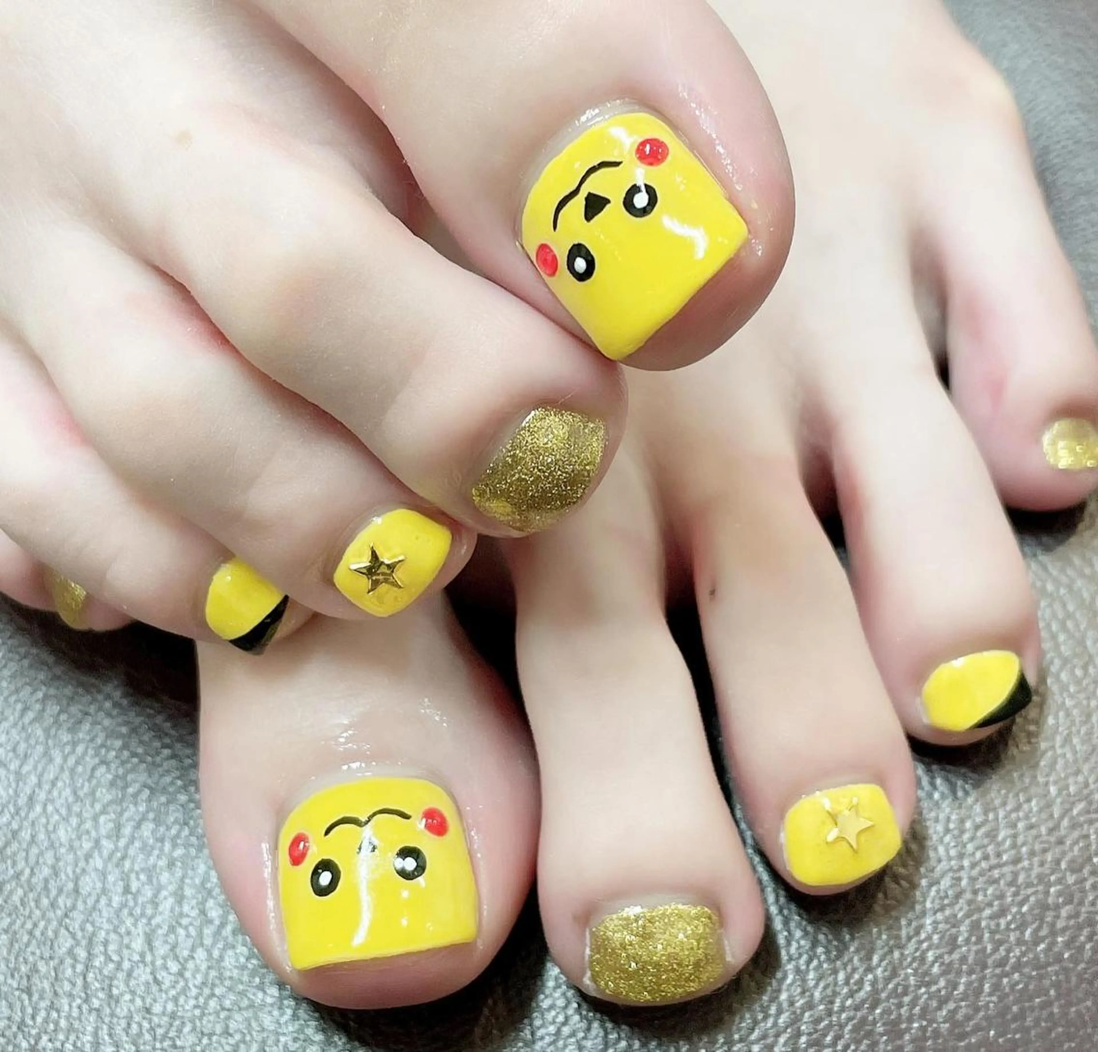 ネイル マツエク・マツパ まつげパーマ ボリュームラッシュ フットネイル ジェルネイル ニュアンスネイル 髙橋 敦子のネイルデザイン