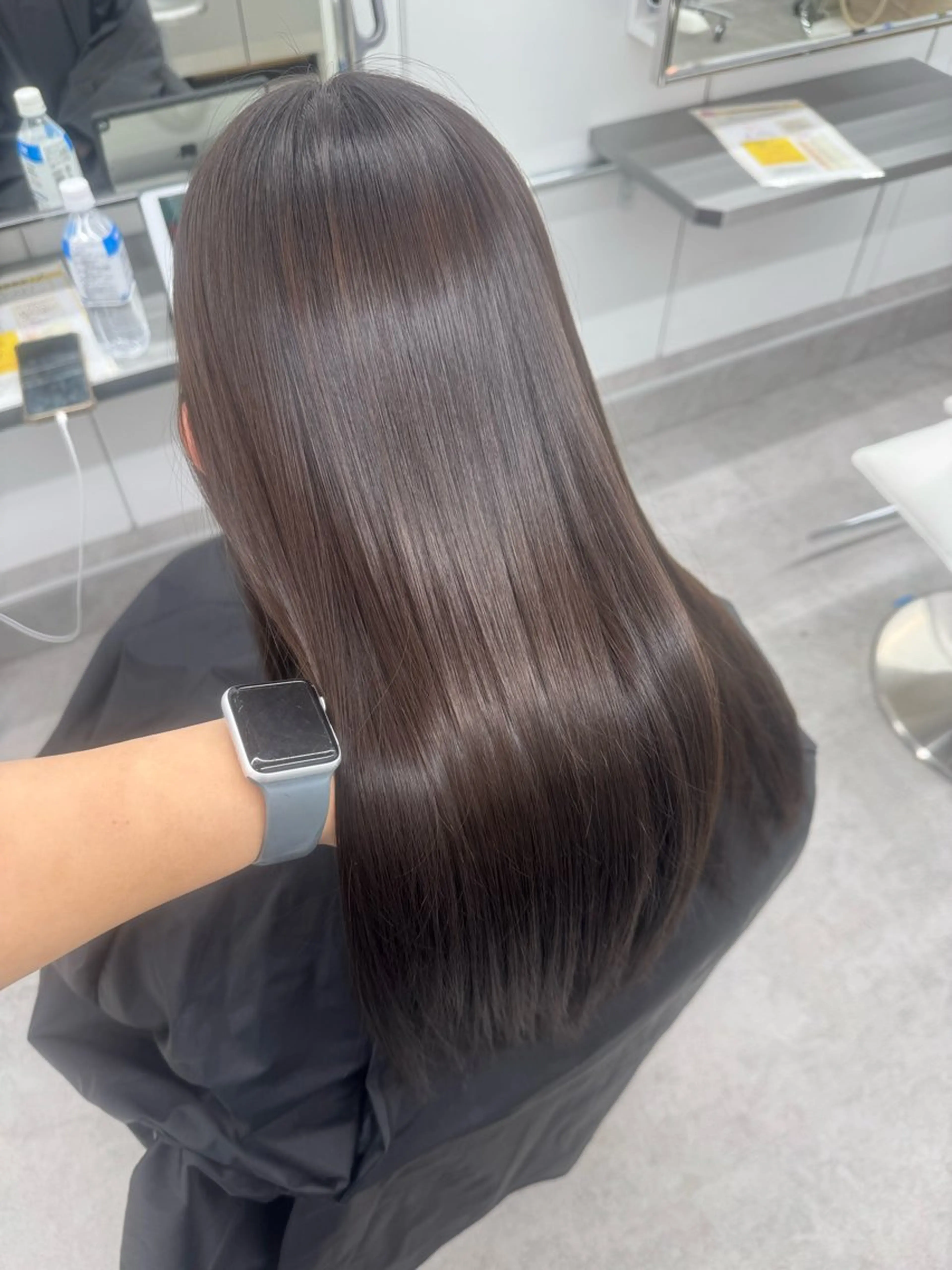 ロング カット ヘアカラー 🕯コバ/レイヤー/ 美髪縮毛🕯のヘアスタイル