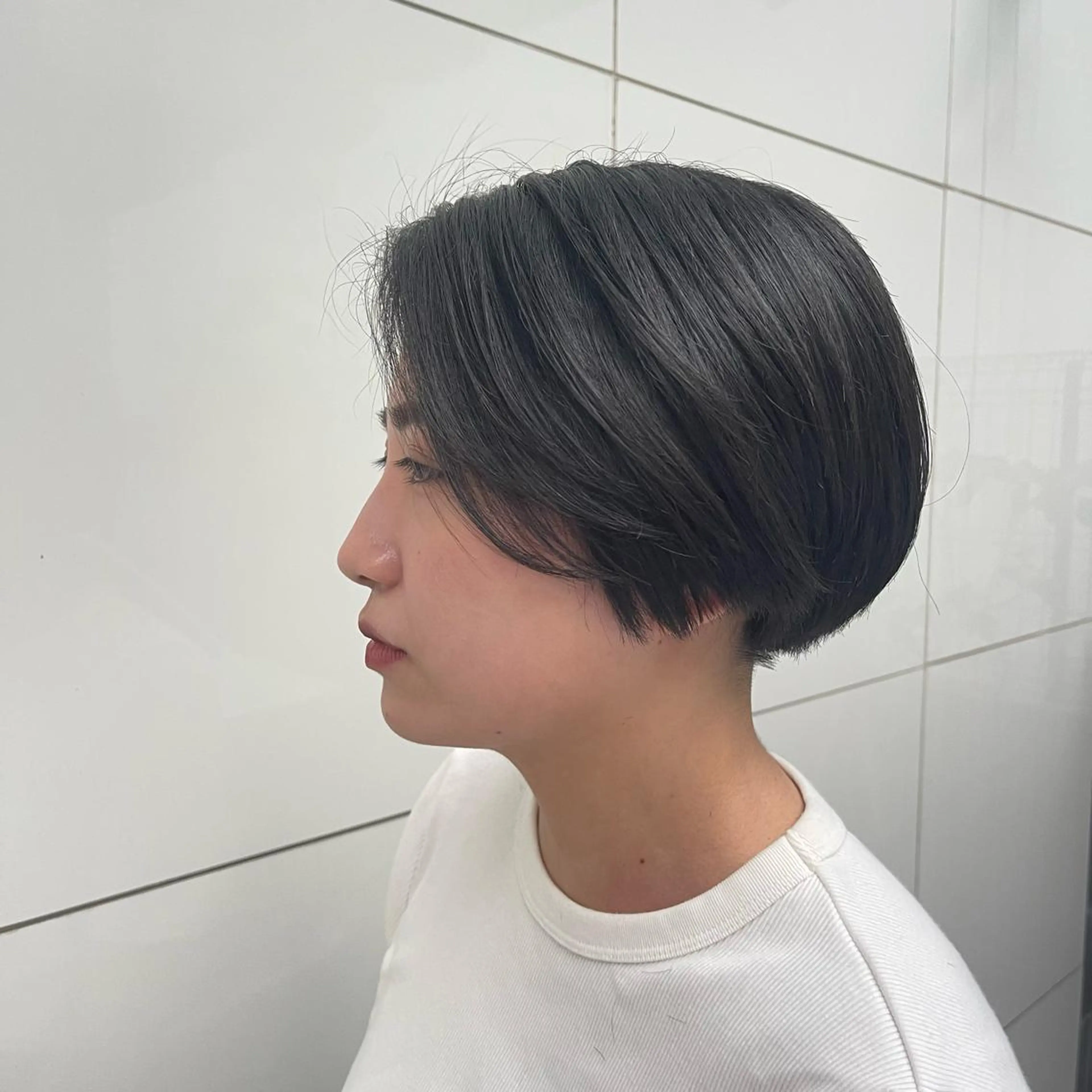 ショート カラー パーマ ヘアアレンジ 高井瑠華🌼 ストカールカット特化のヘアスタイル