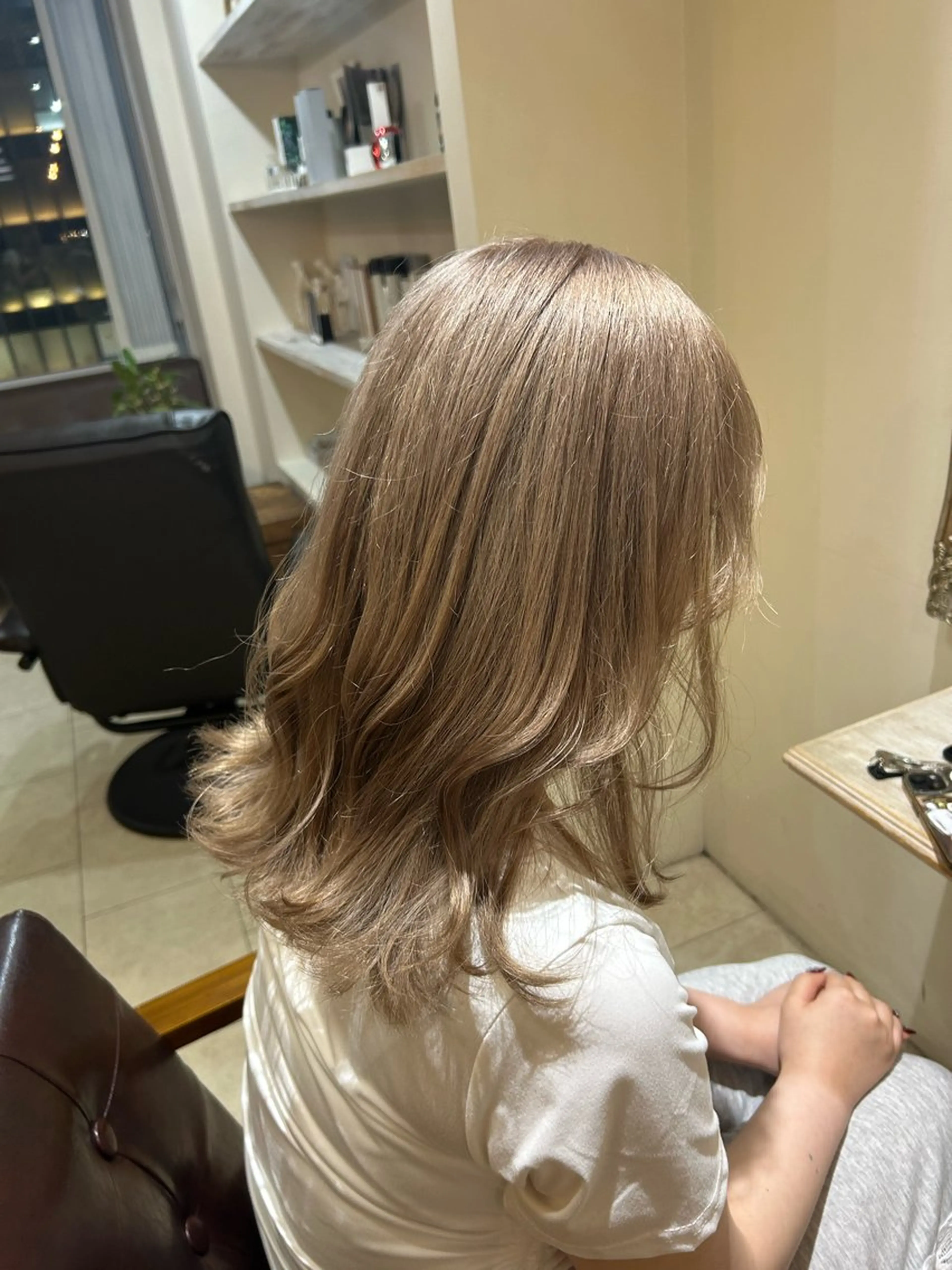 セミロング カラー ブリーチ グレージュ ヘアカラー トリートメント 🫧透明感ボブ/ ハイトーン.nanoのヘアスタイル