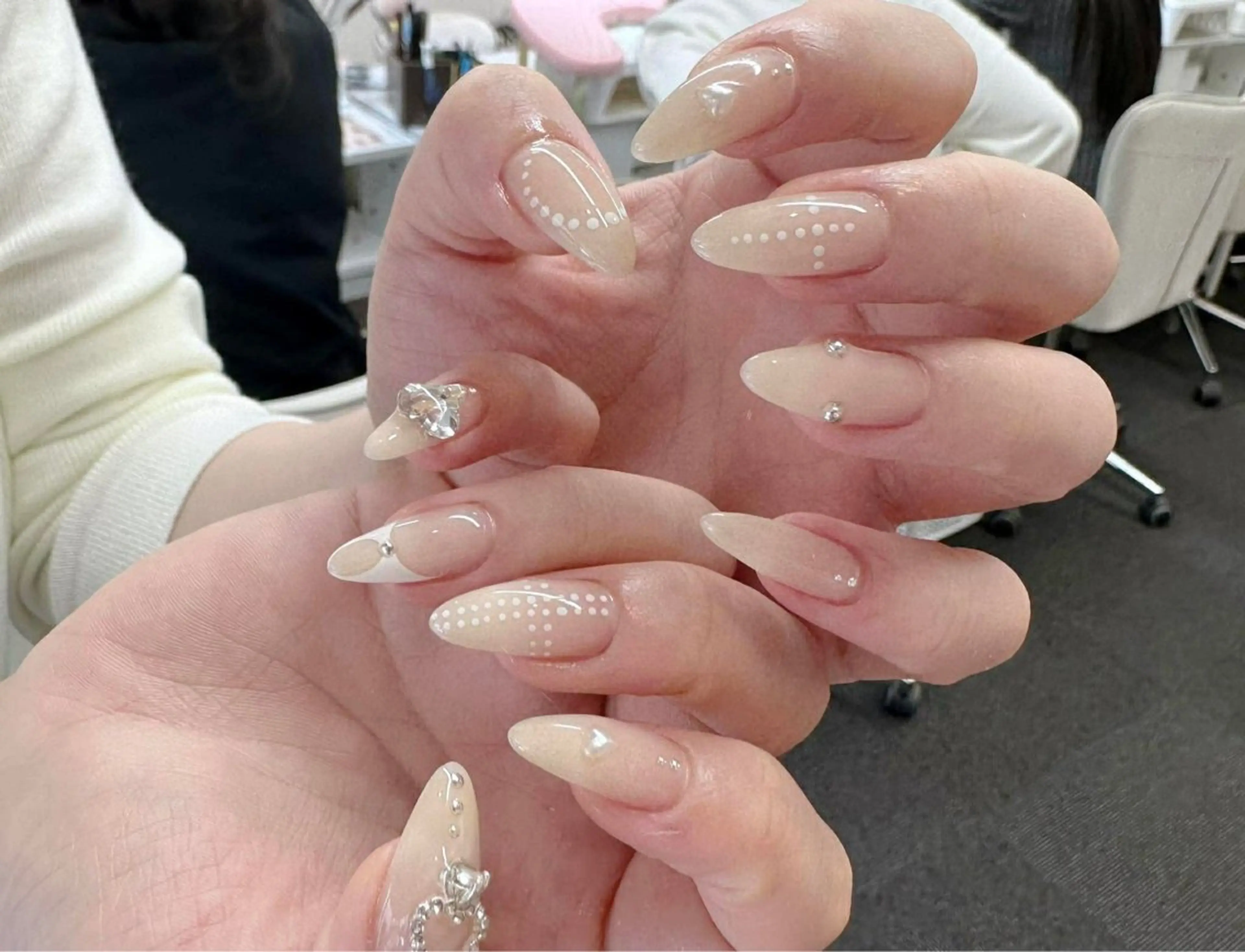ネイル ハンドネイル hue nail1のネイルデザイン
